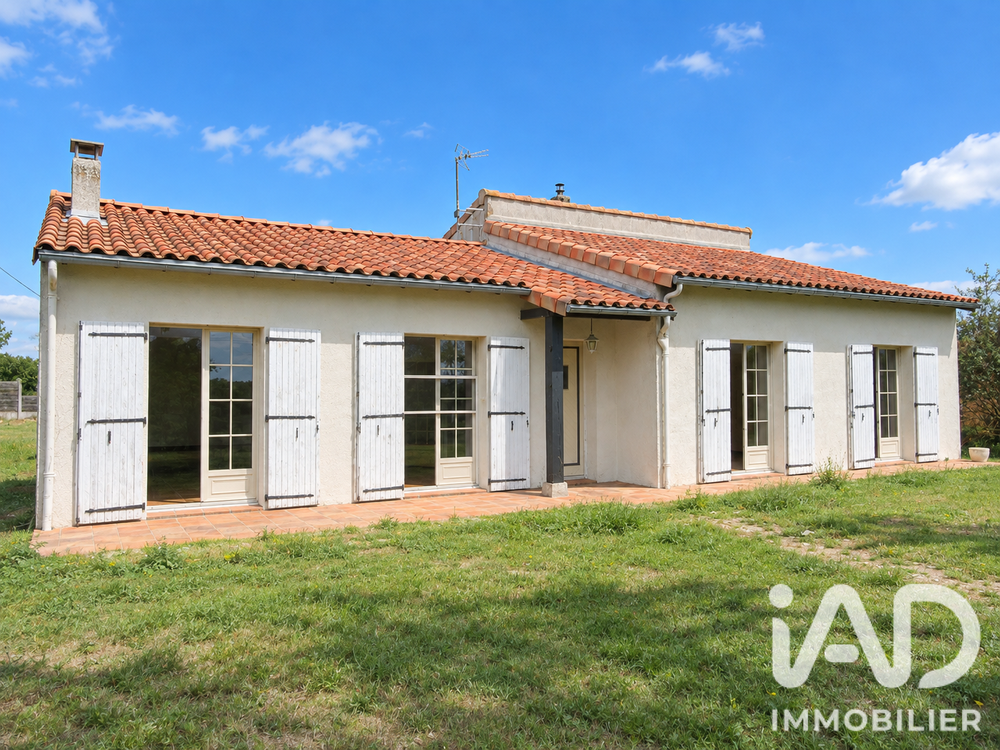 Maison à vendre à BRESSUIRE — 209 500 € — IAD France