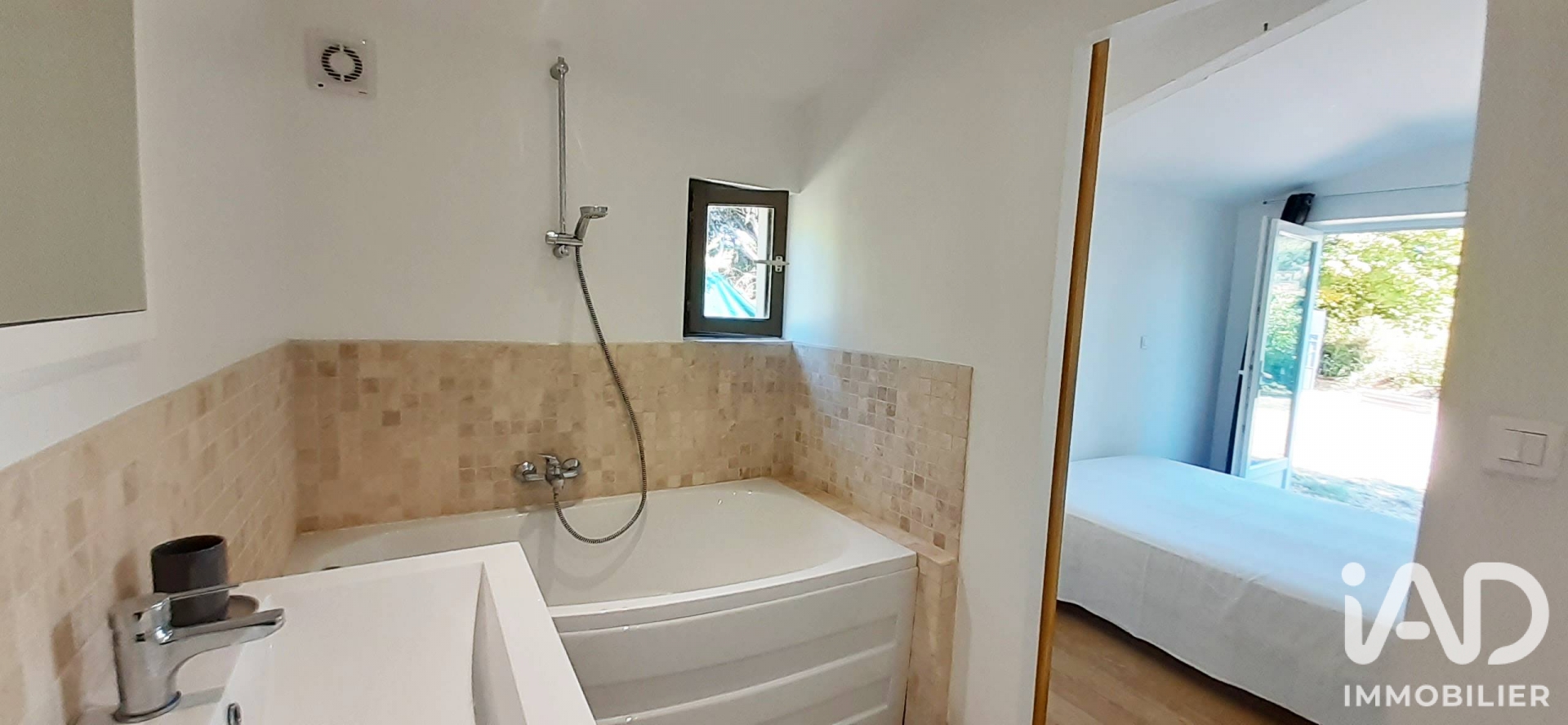 Vente maison à Gargas (84400) : maison traditionnelle 6 pièces 195 m² - 2103814 — 16