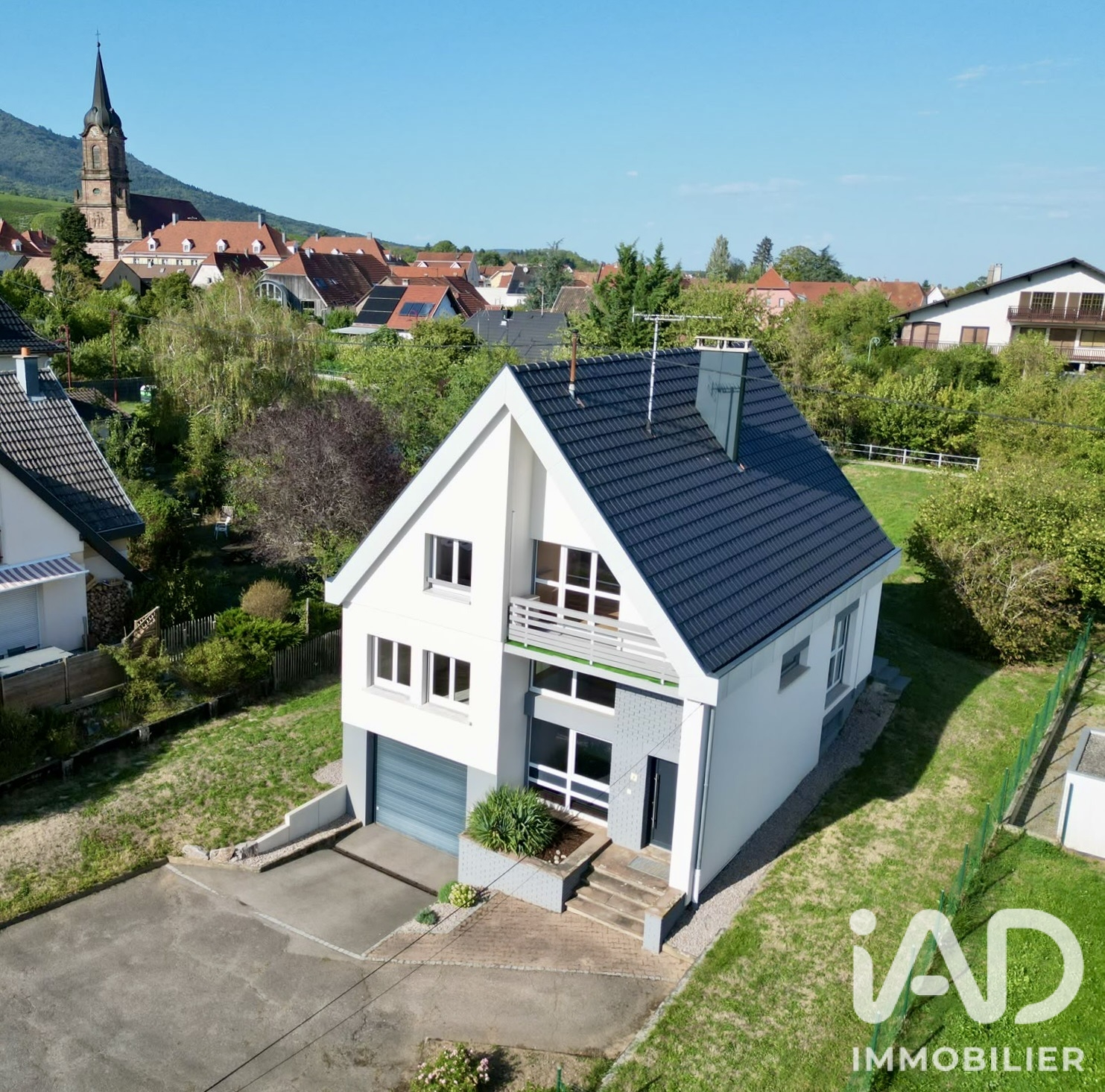 Maison à vendre à Uffholtz — 320 000 € — IAD France