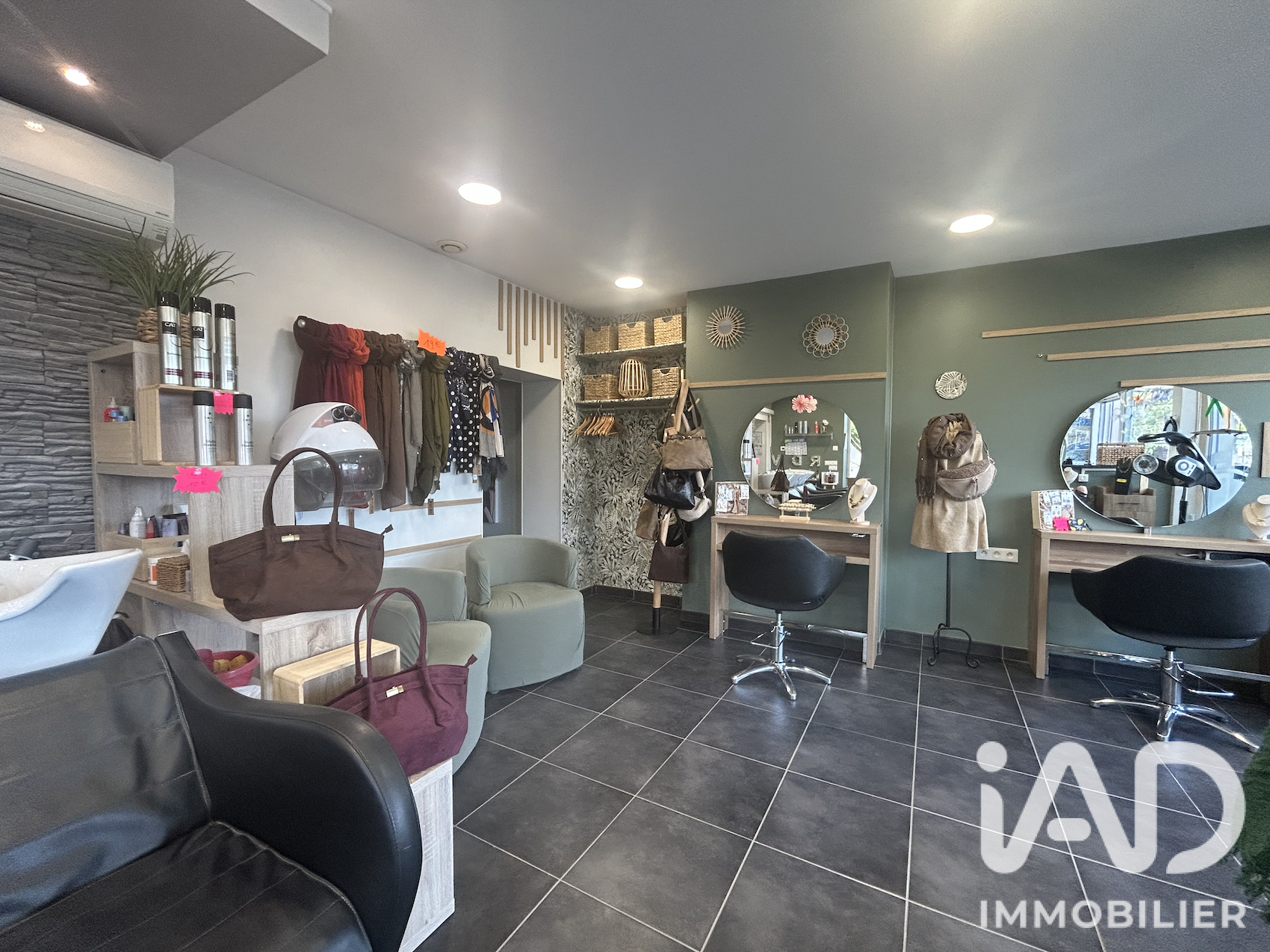Vente Esthétique, Coiffure 56 m²
