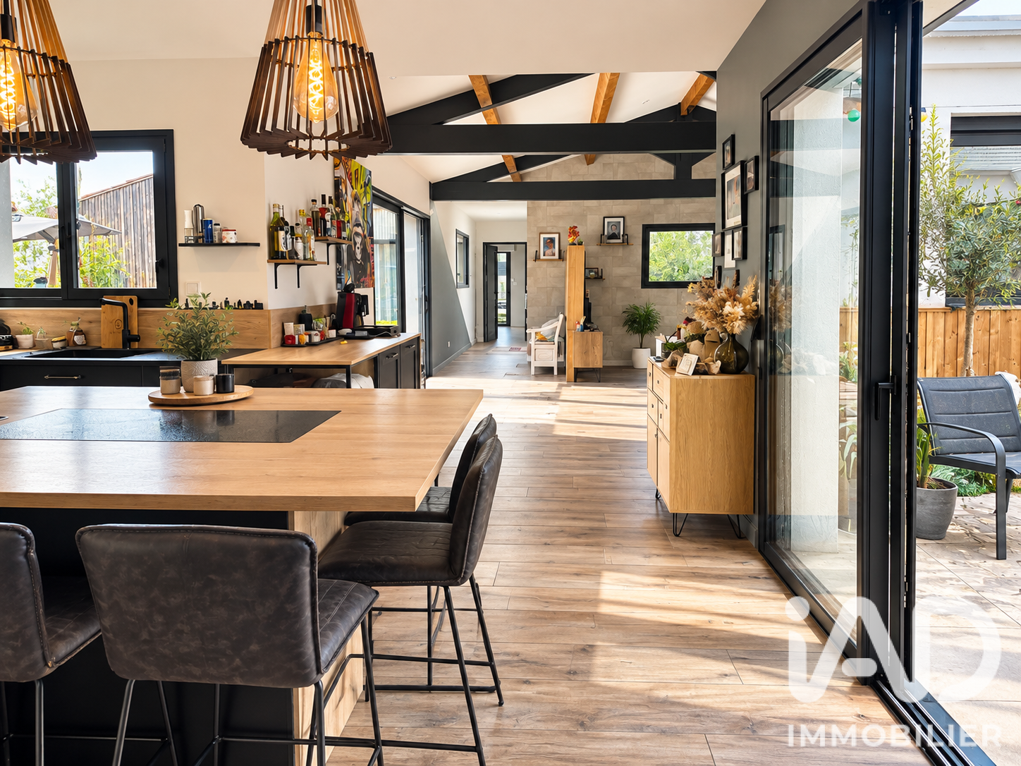 Maison à vendre à Dompierre-sur-Mer — 749 000 € — IAD France
