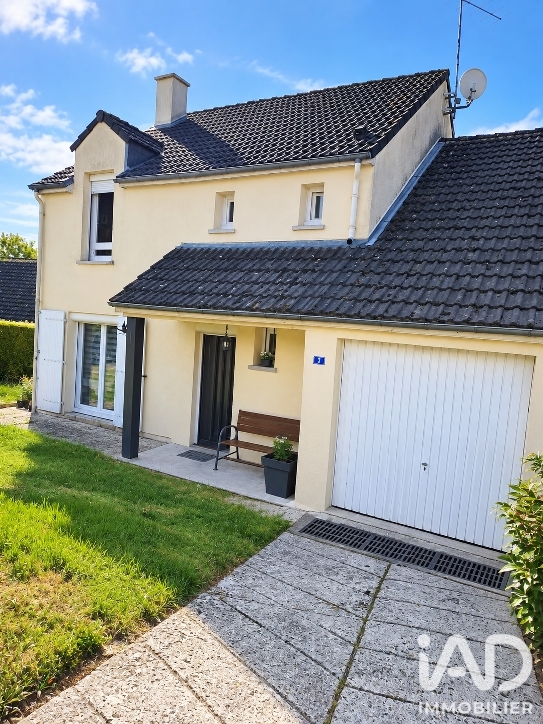 Maison à vendre à Villenauxe-la-Grande — 178 000 € — IAD France