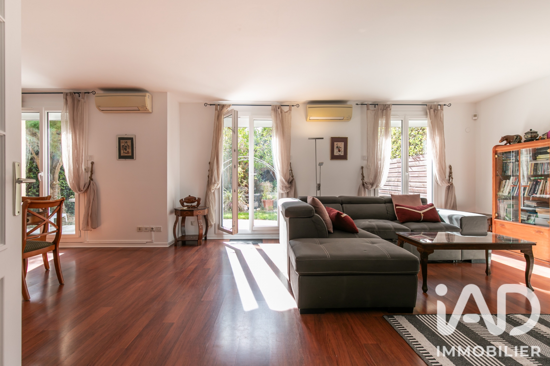 Maison à vendre à La Queue-en-Brie — 369 000 € — IAD France