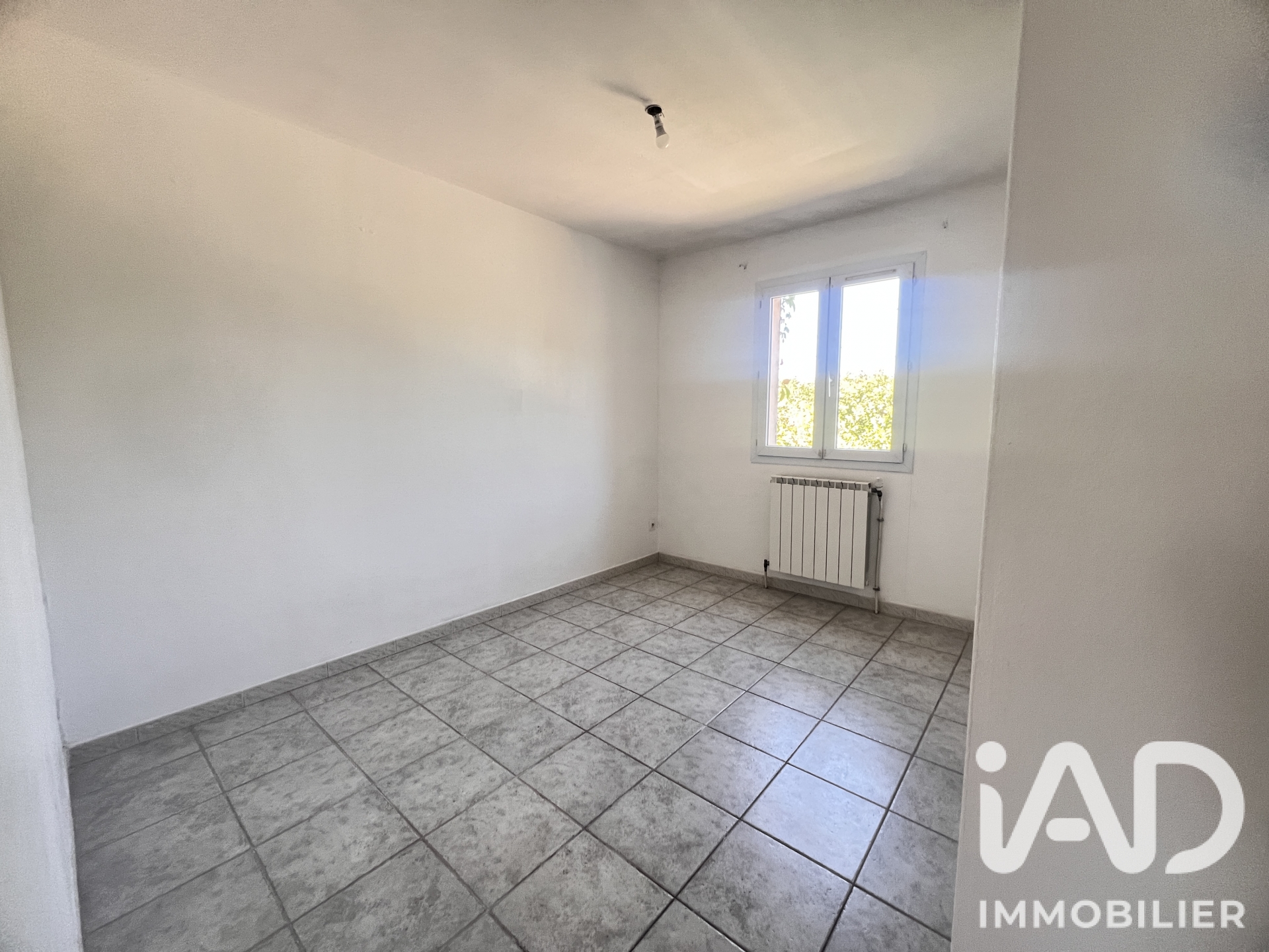 Vente maison à Saint-Maximin-la-Sainte-Baume (83470) : maison traditionnelle 6 pièces 123 m² - 2110255 — 15
