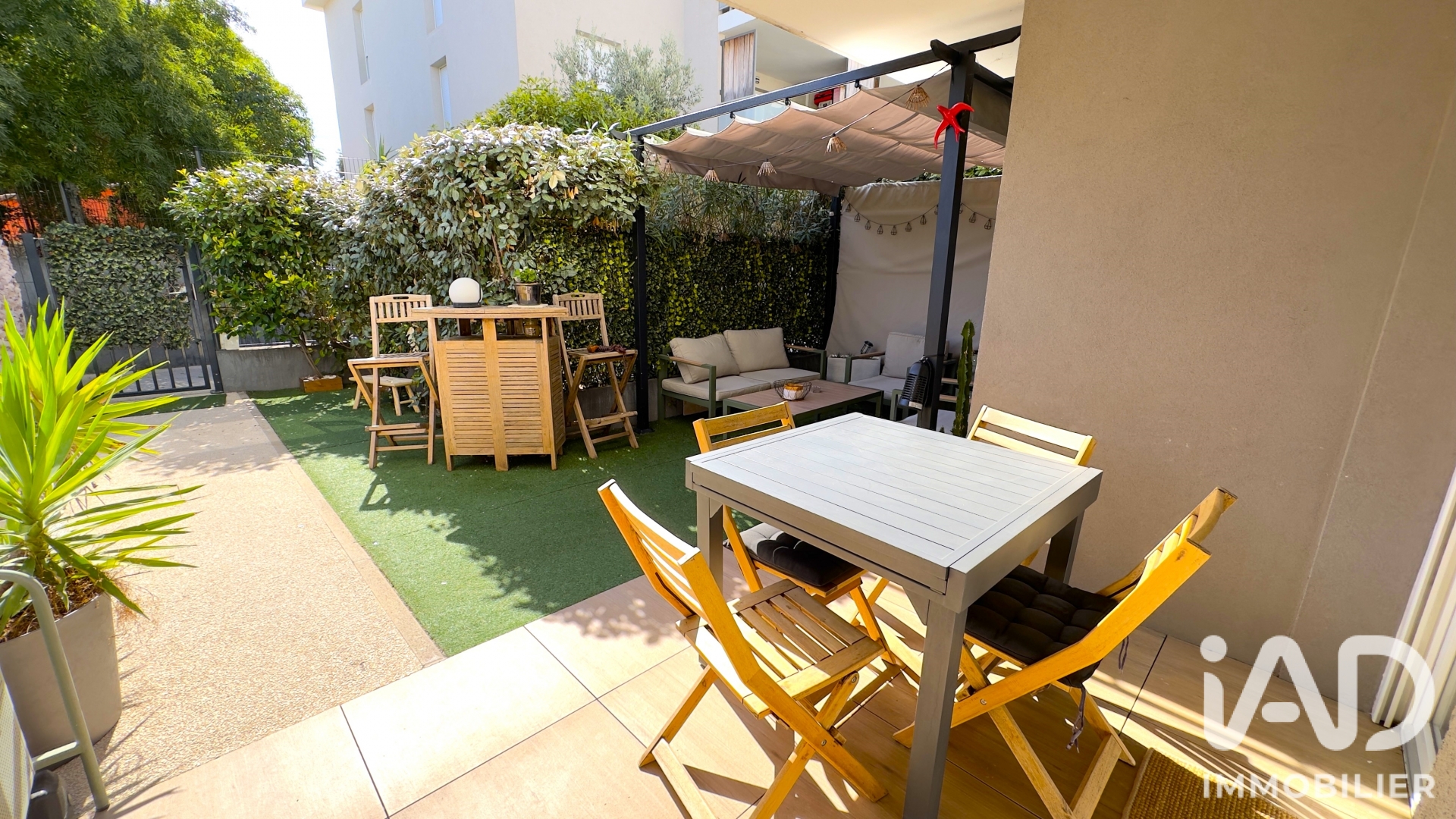 Appartement à vendre à Solliès-Pont — 220 000 € — IAD France