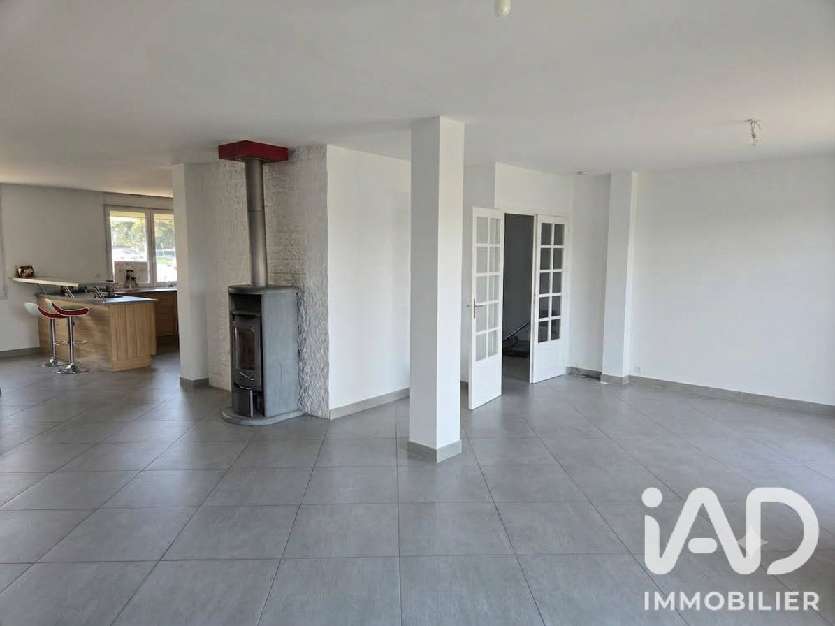 Vente maison à Lagardelle-sur-Lèze (31870) : maison 5 pièces 170 m² - 2033987 — 9
