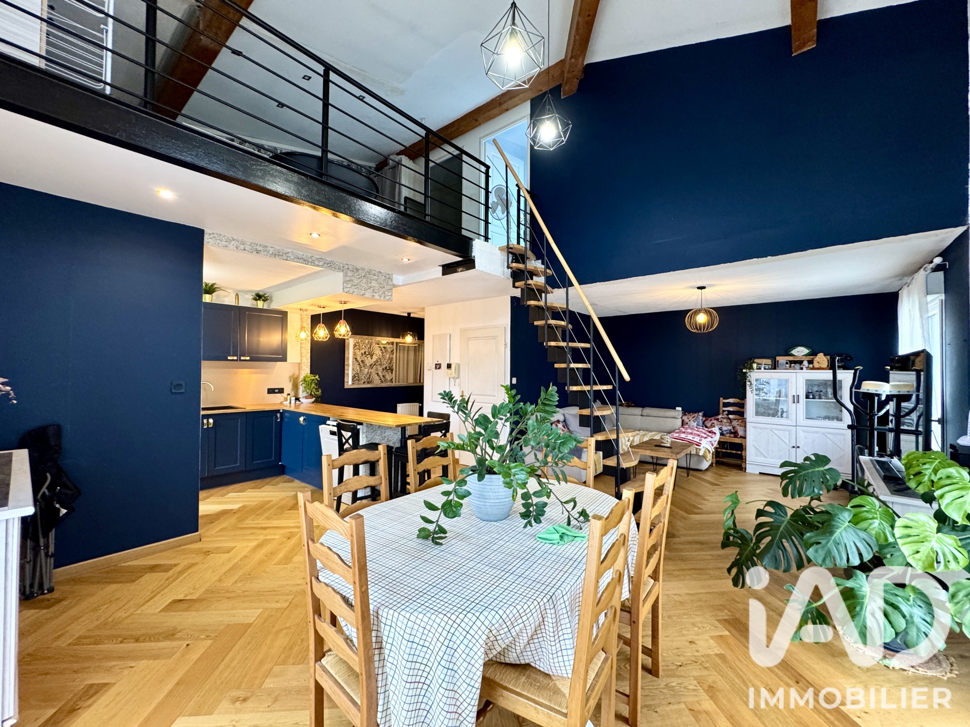 Appartement à vendre à Pernes-les-Fontaines — 229 000 € — IAD France