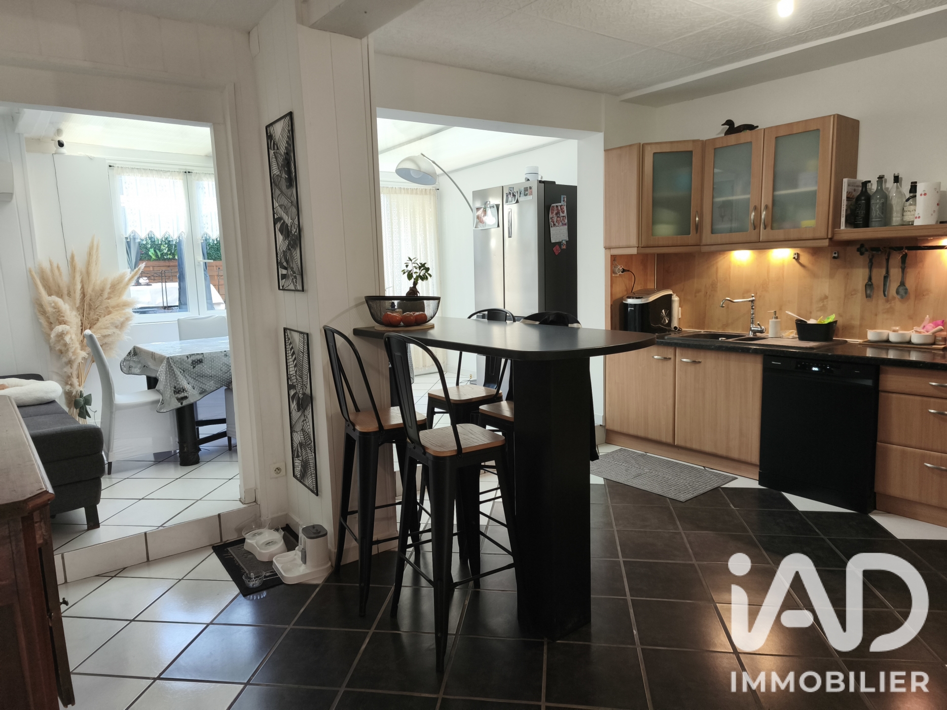 Maison à vendre à Salles-d'Aude — 242 000 € — IAD France