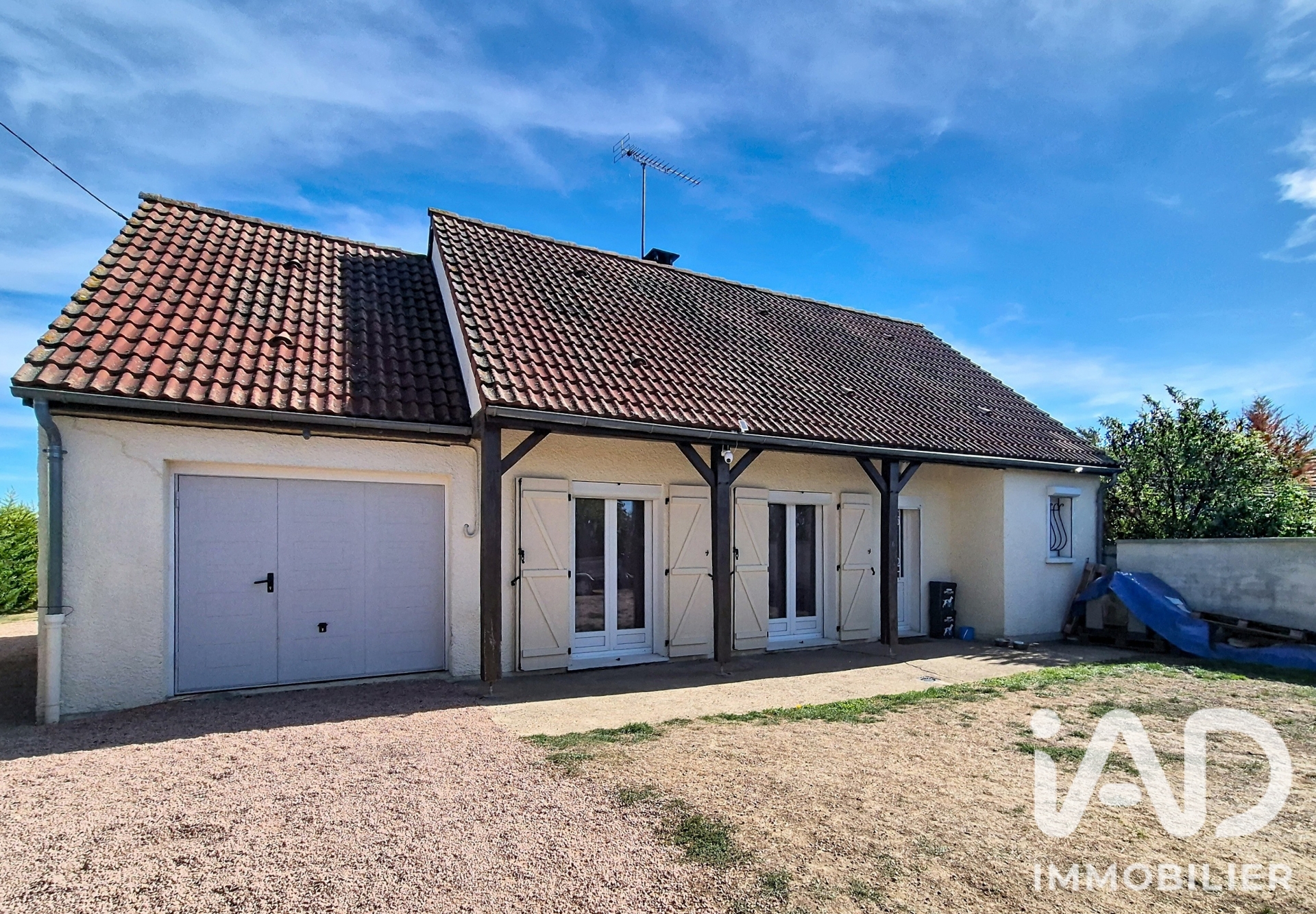 Maison à vendre à Bessay-sur-Allier — 143 000 € — IAD France