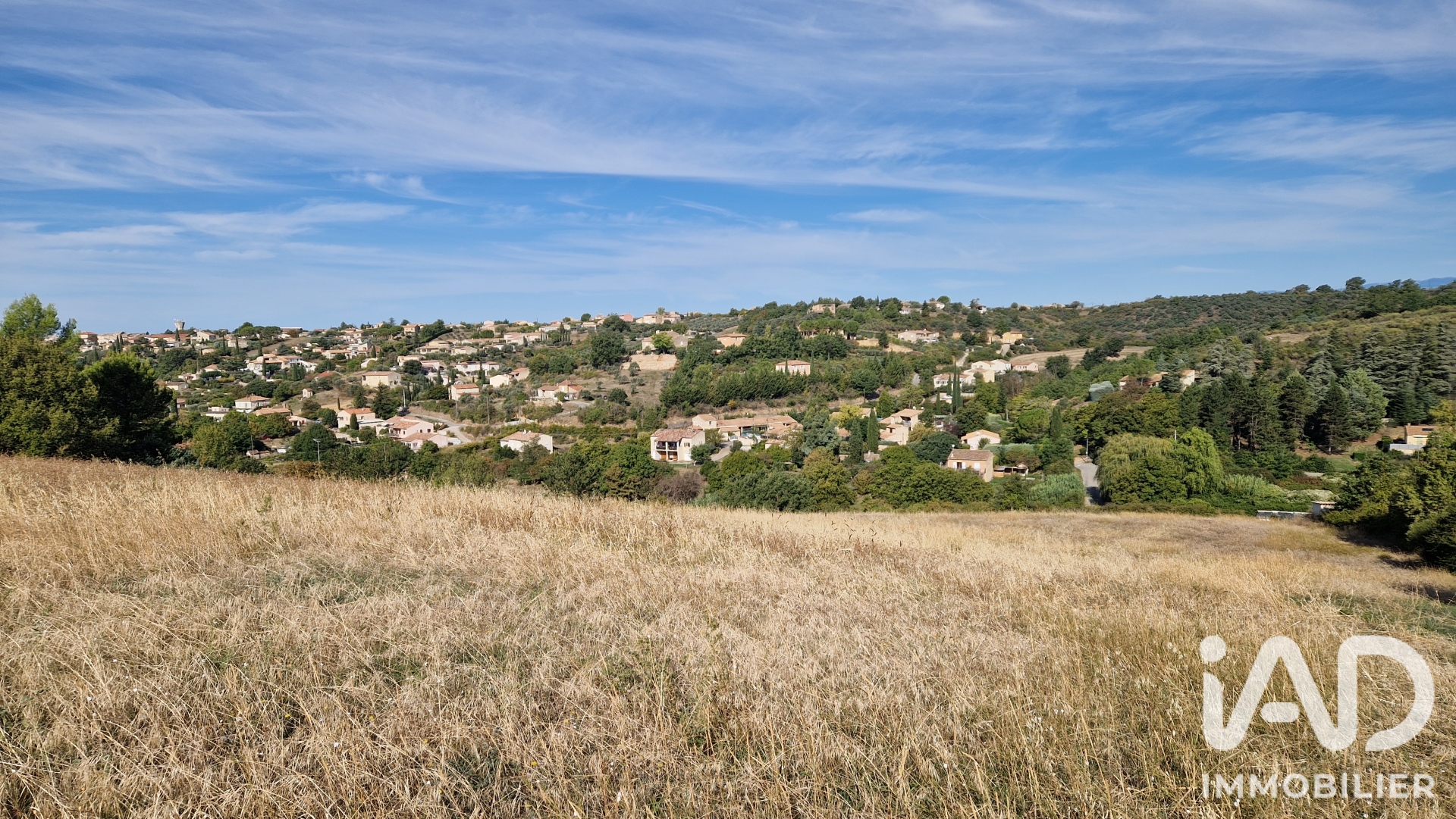 Terrain à vendre à Valensole — 428 500 € — IAD France