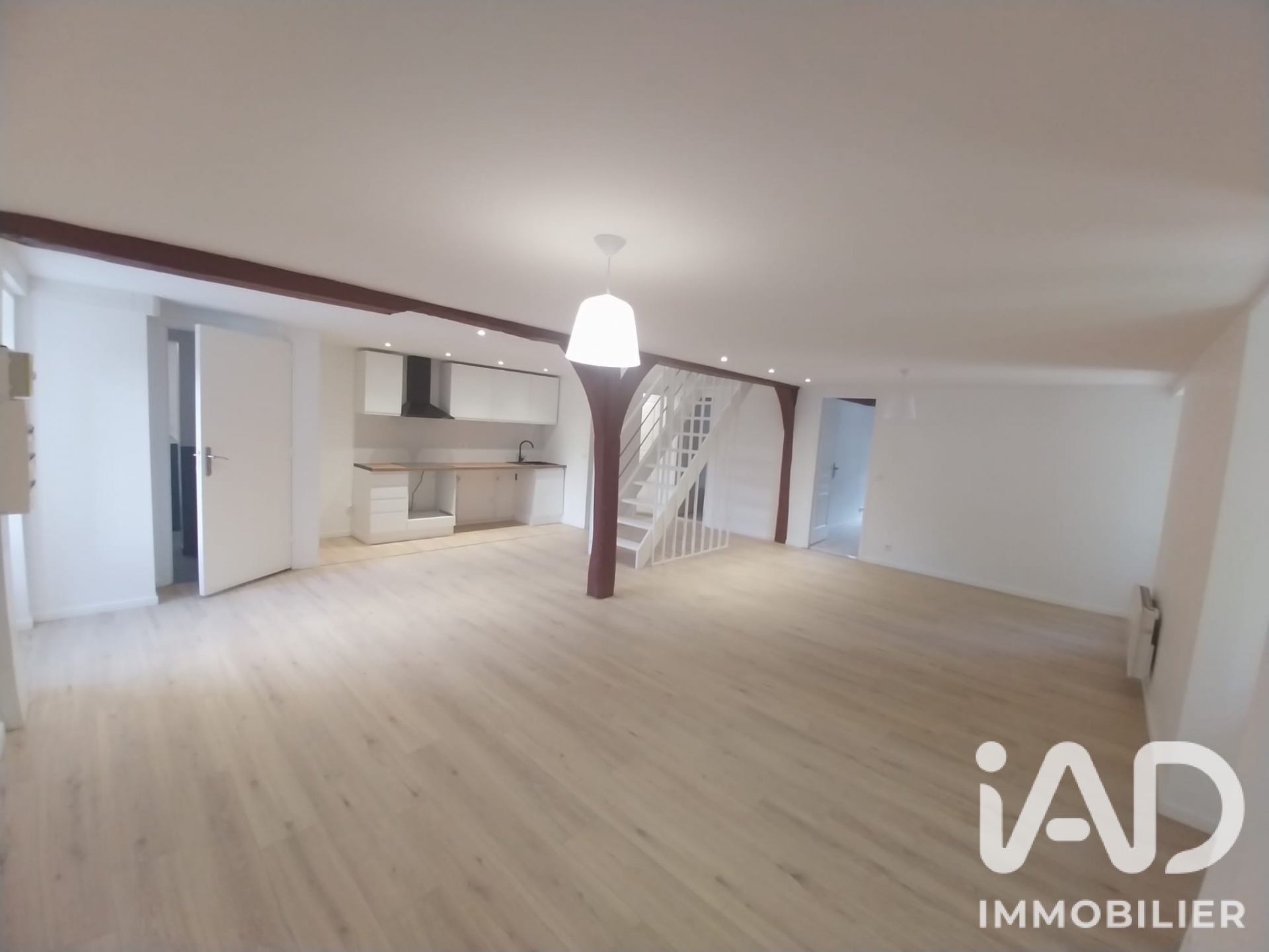 Appartement à louer à Le Mée-sur-Seine — 1 700 € — IAD France