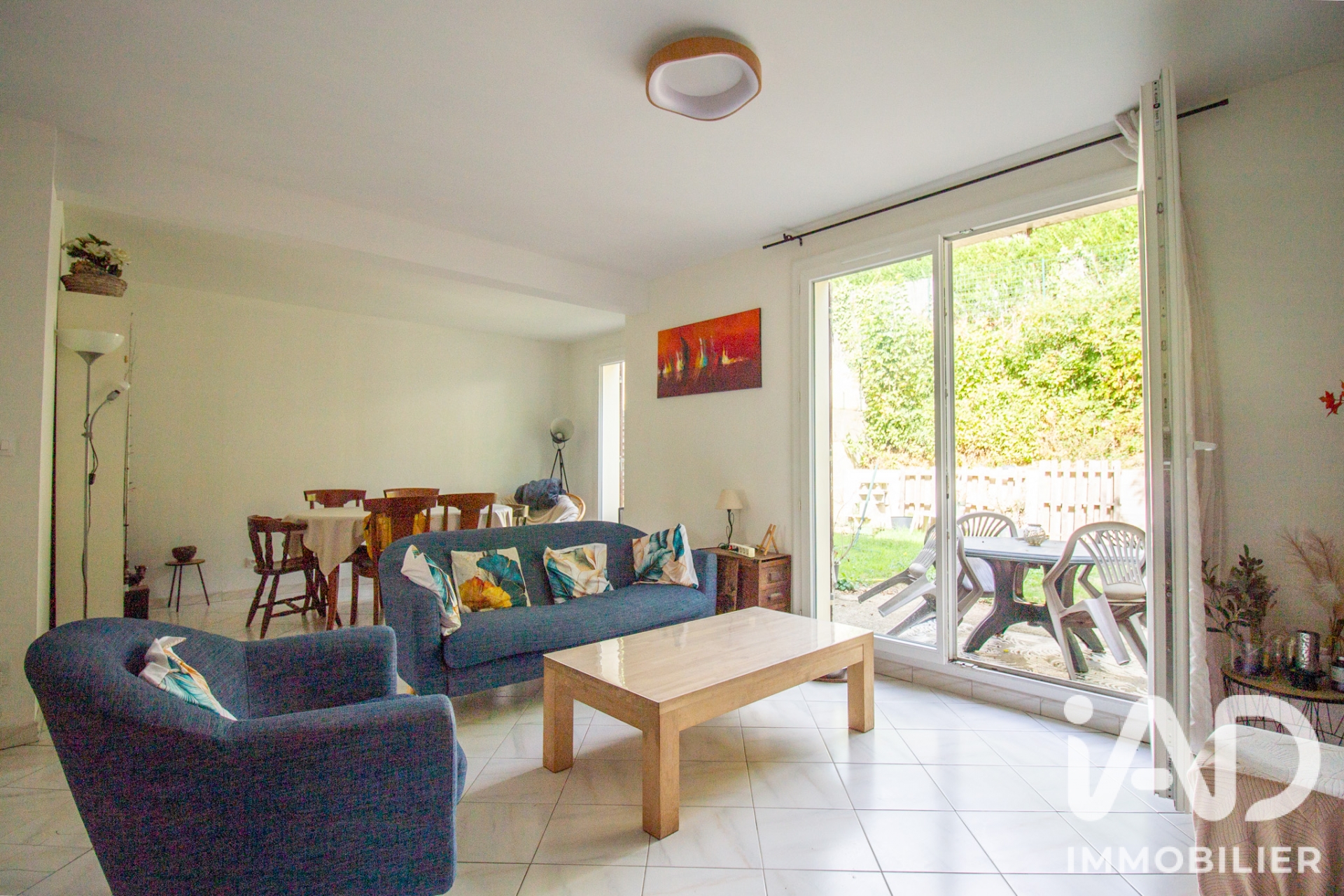 Maison à vendre à Limay — 239 000 € — IAD France