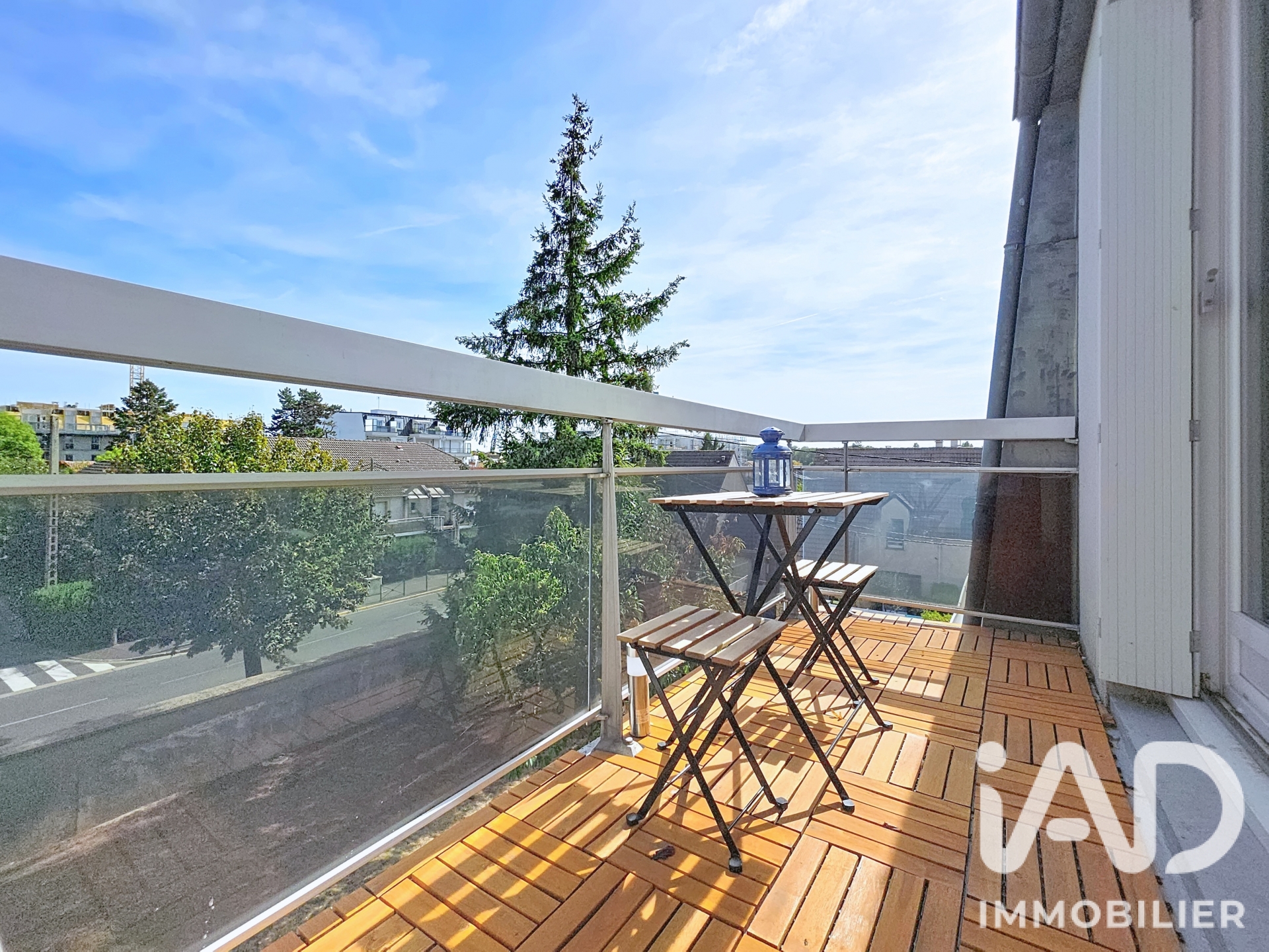 Appartement à louer à Ozoir-la-Ferrière — 900 € — IAD France