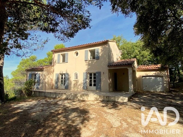 Maison à vendre à merindol les oliviers — 357 000 € — IAD France