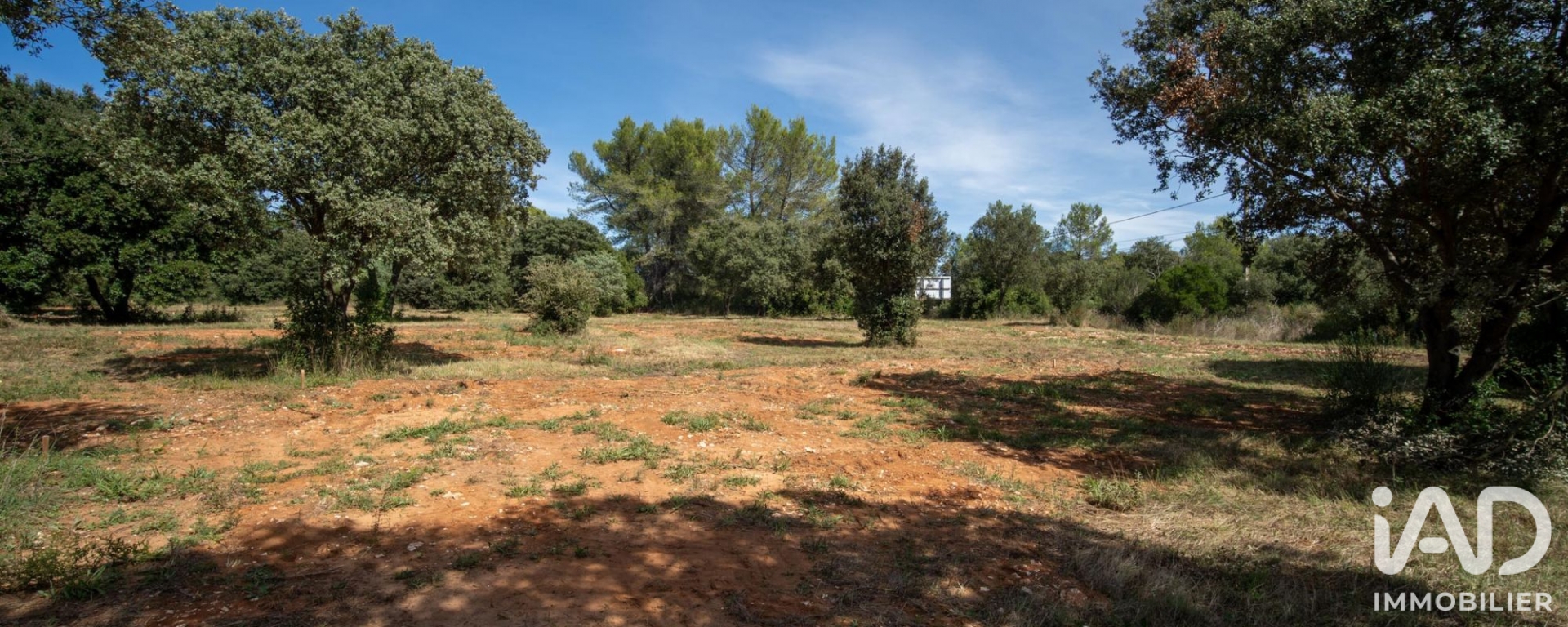 Terrain à vendre à Saint-Siffret — 120 000 € — IAD France