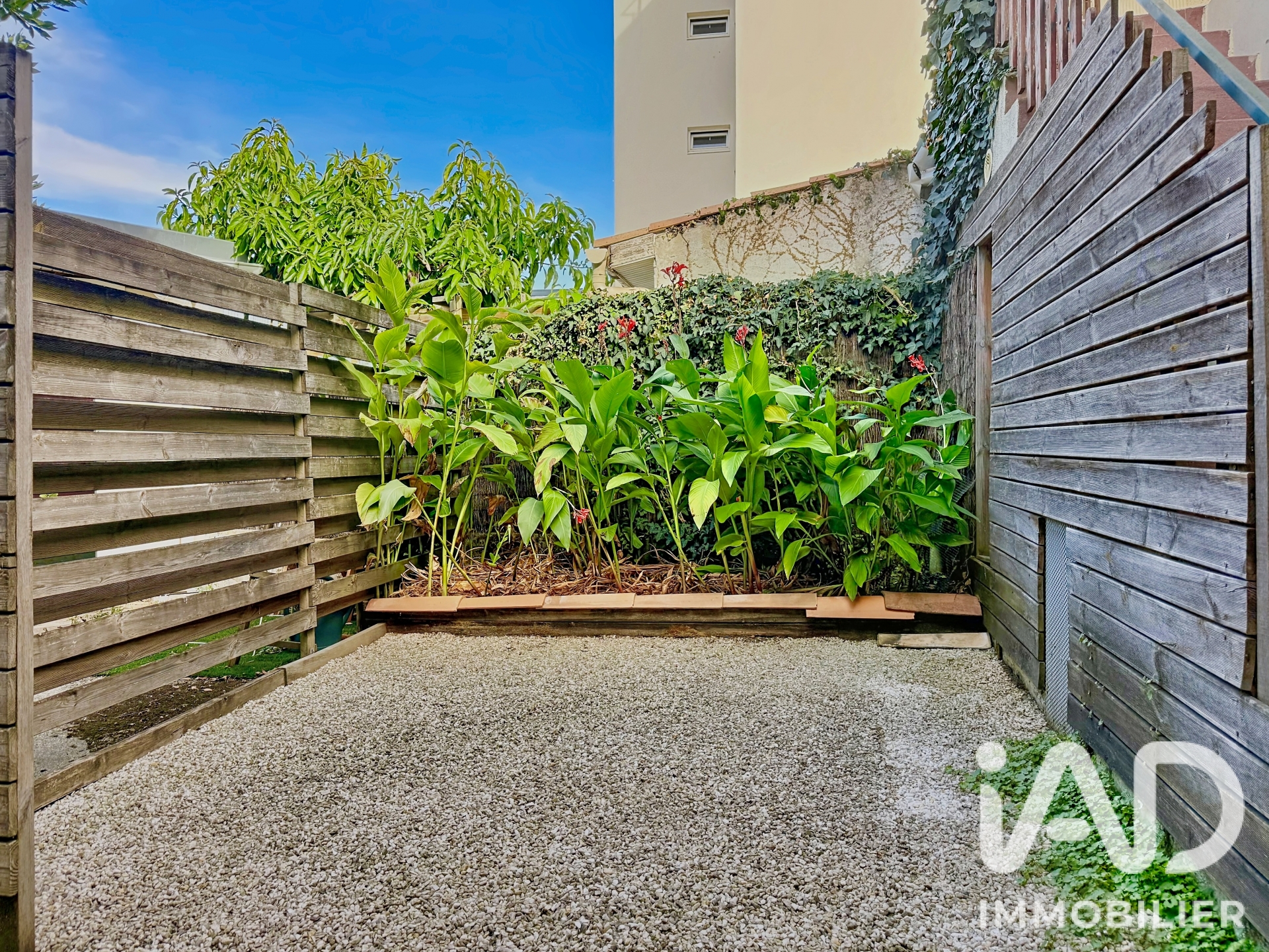 Appartement à vendre à Bordeaux — 129 900 € — IAD France