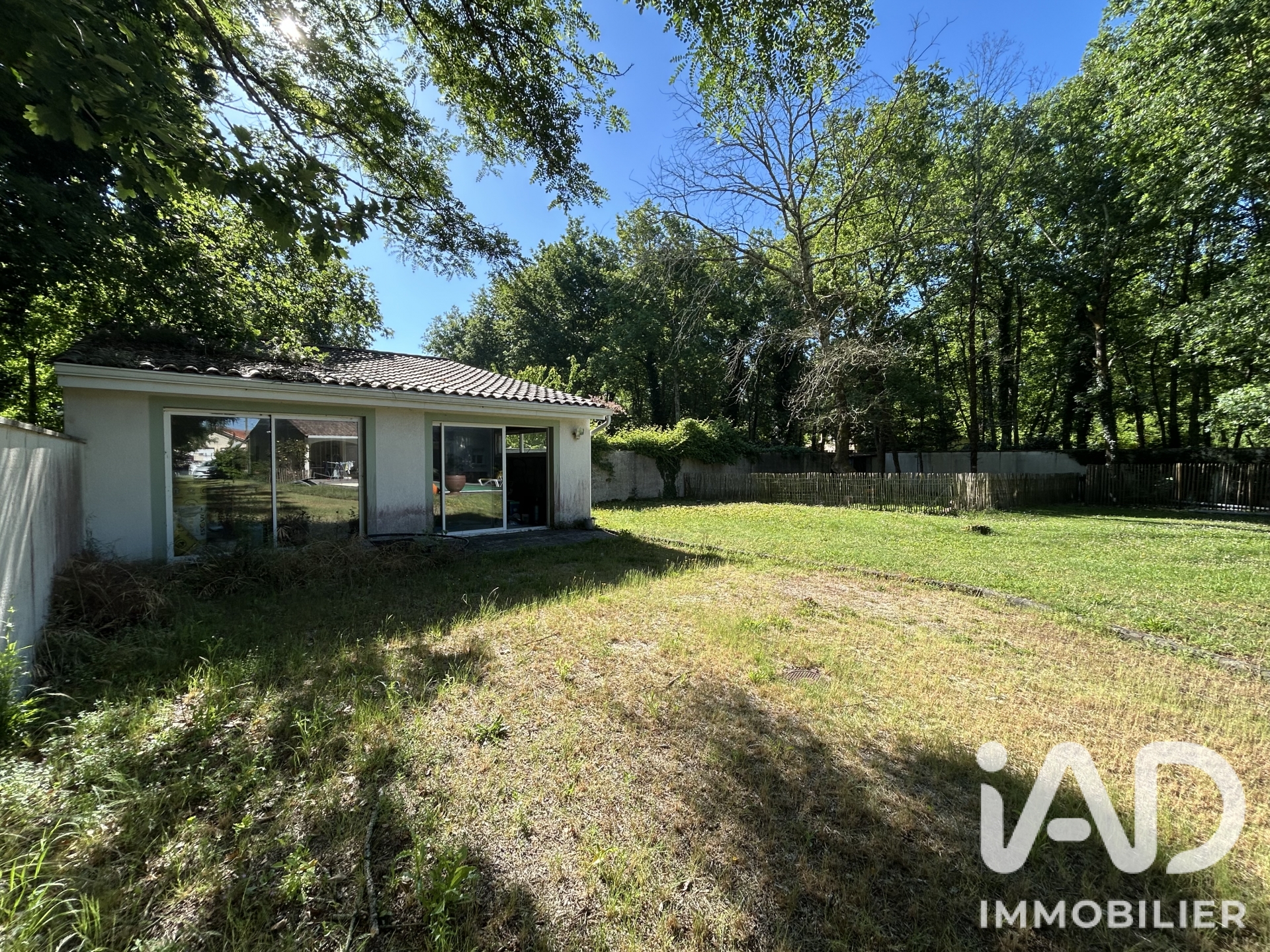 Maison à vendre à Soussans — 130 000 € — IAD France