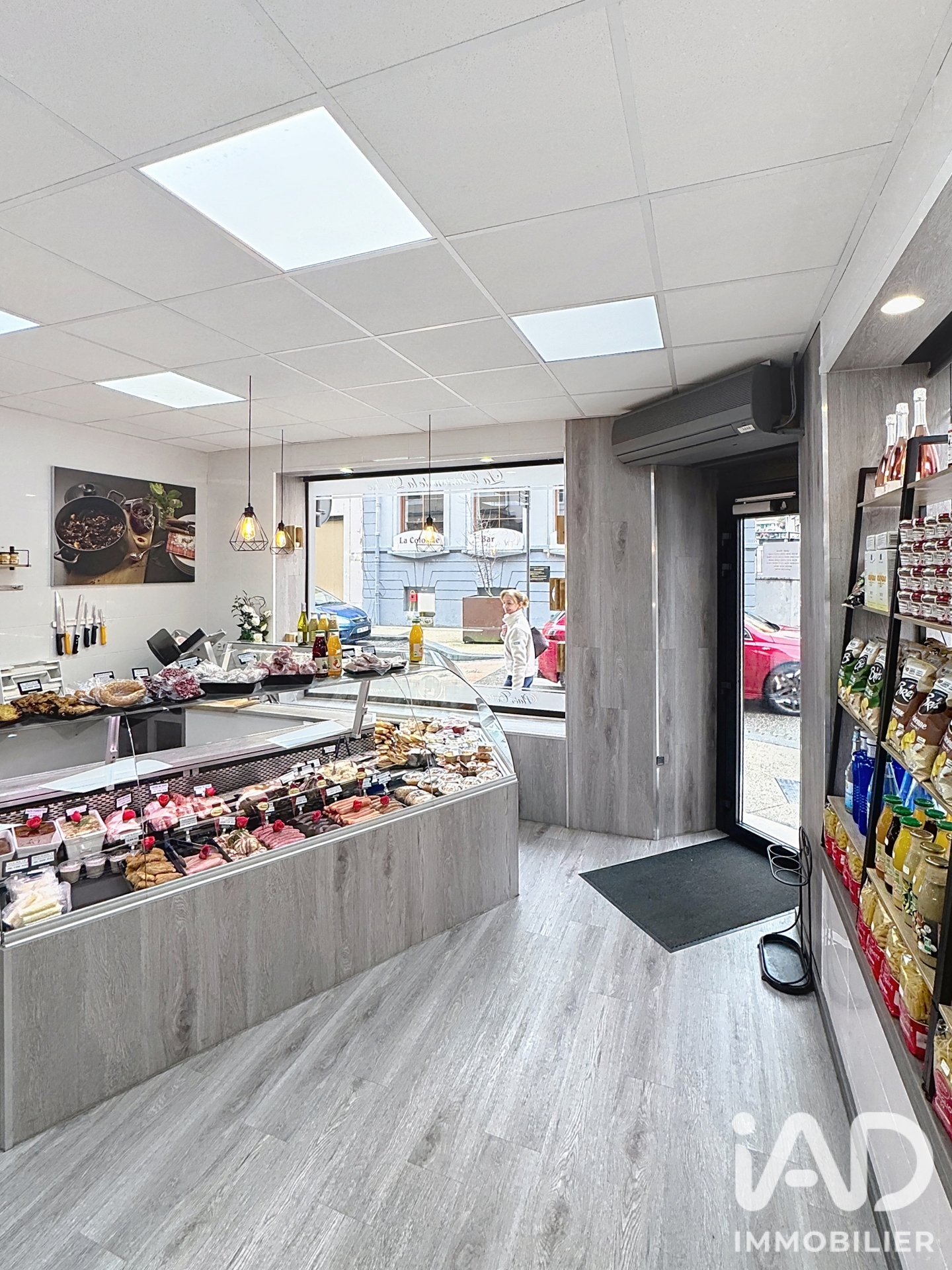 Commerce à vendre à Valserhône — 80 000 € — IAD France