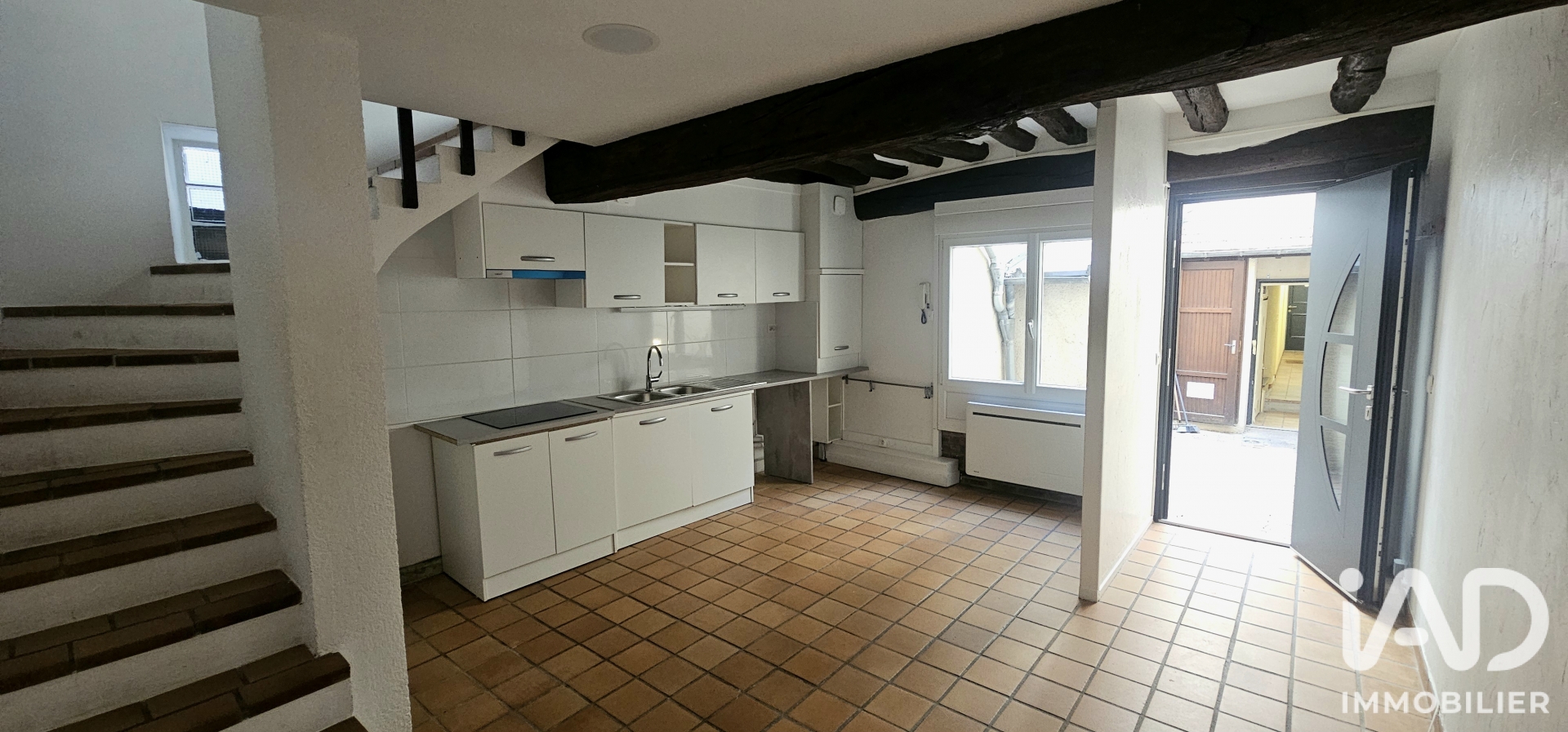 Maison à louer à Lagny-sur-Marne — 1 150 € — IAD France