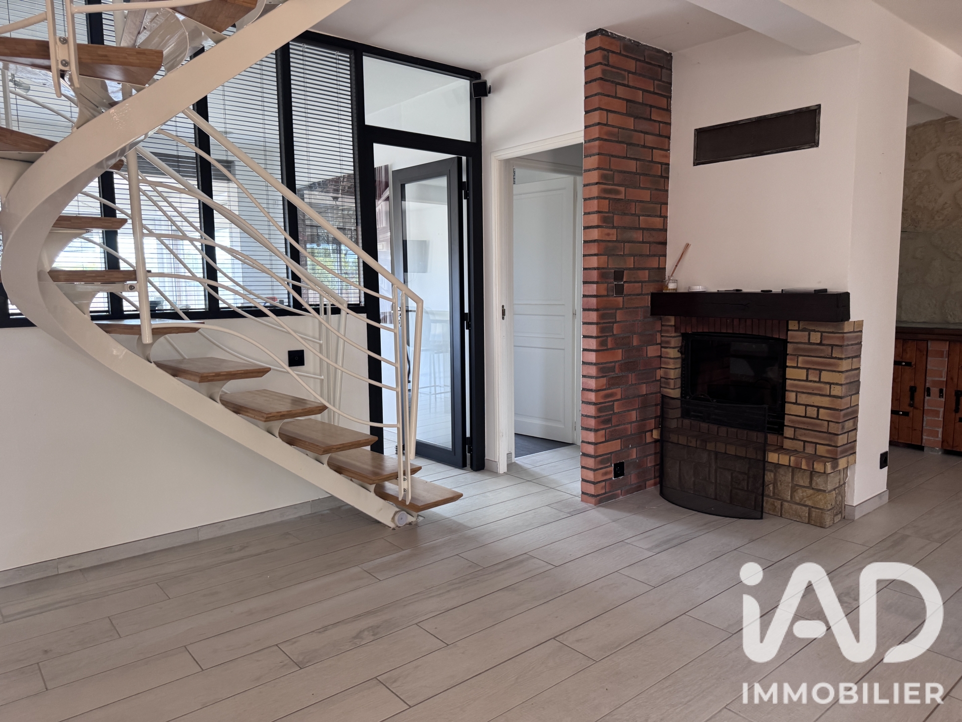 Maison à vendre à Fonbeauzard — 329 000 € — IAD France