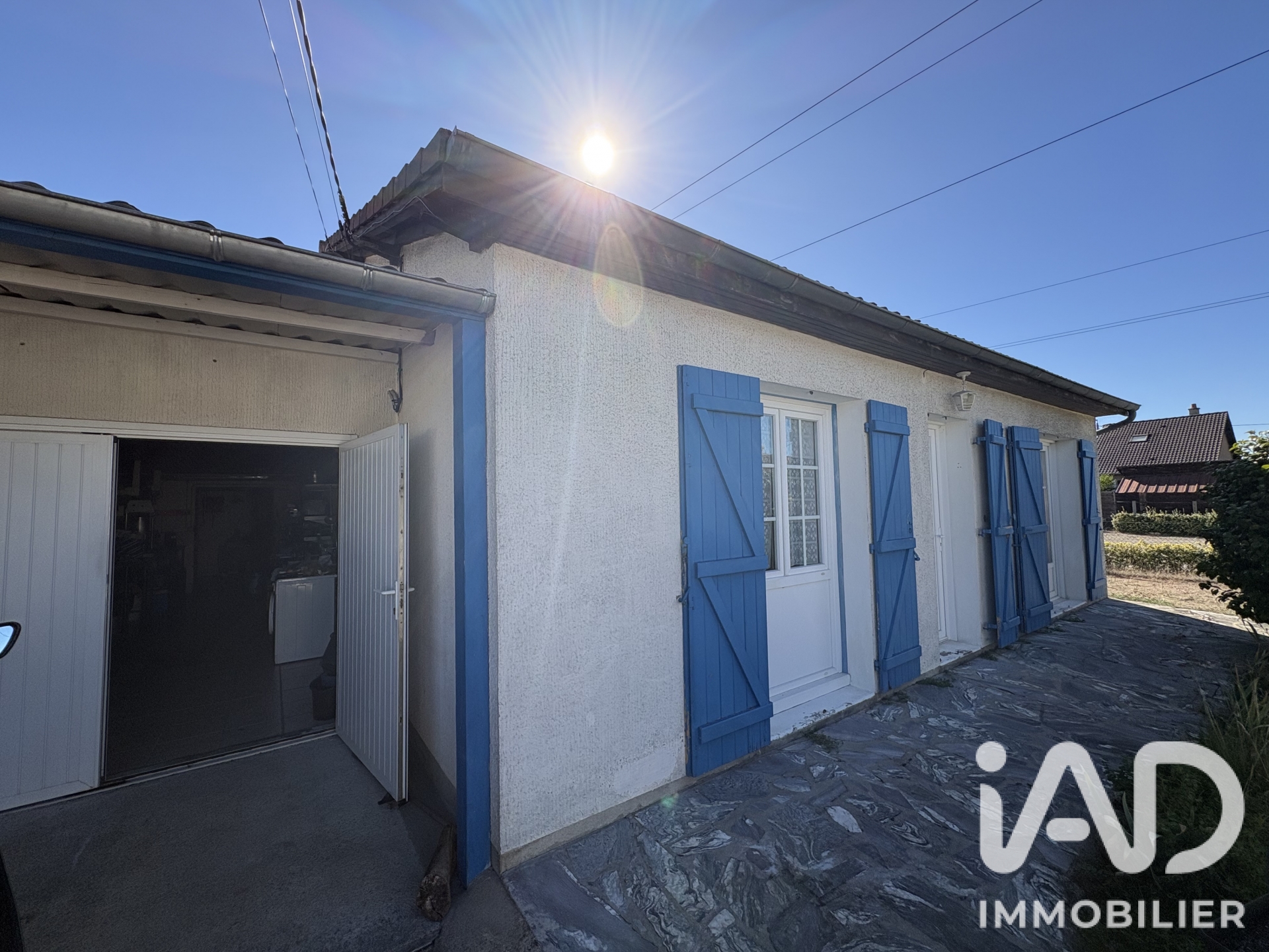 Maison à vendre à Saint-Hilaire-de-Court — 125 000 € — IAD France