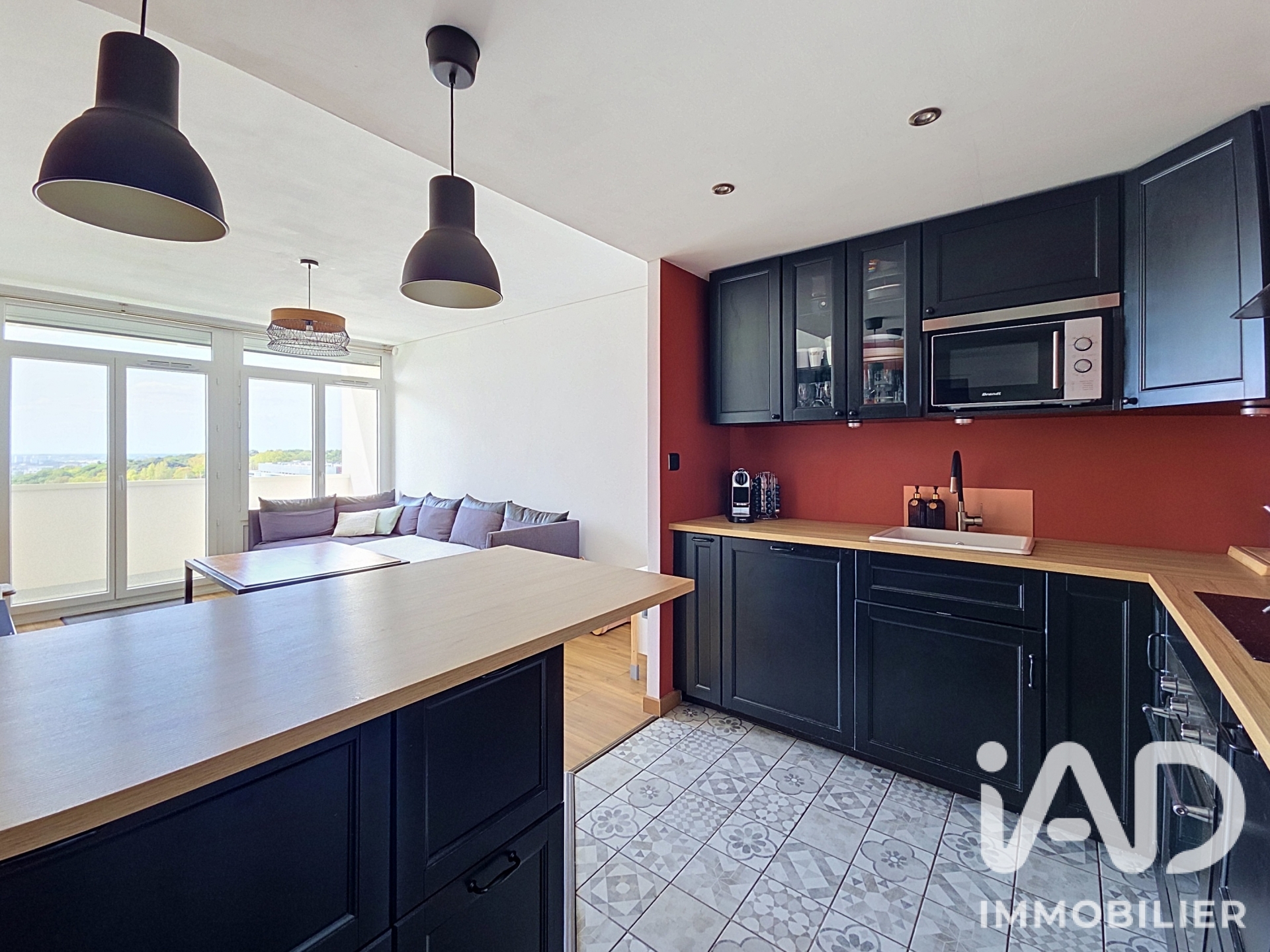 Appartement à vendre à Cenon — 159 000 € — IAD France