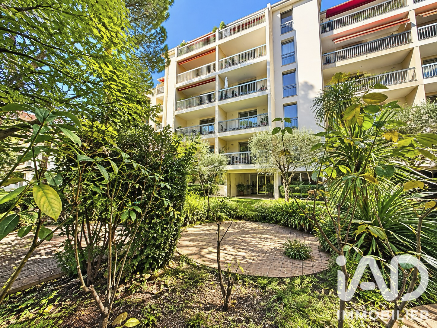Appartement à vendre à Avignon — 215 000 € — IAD France