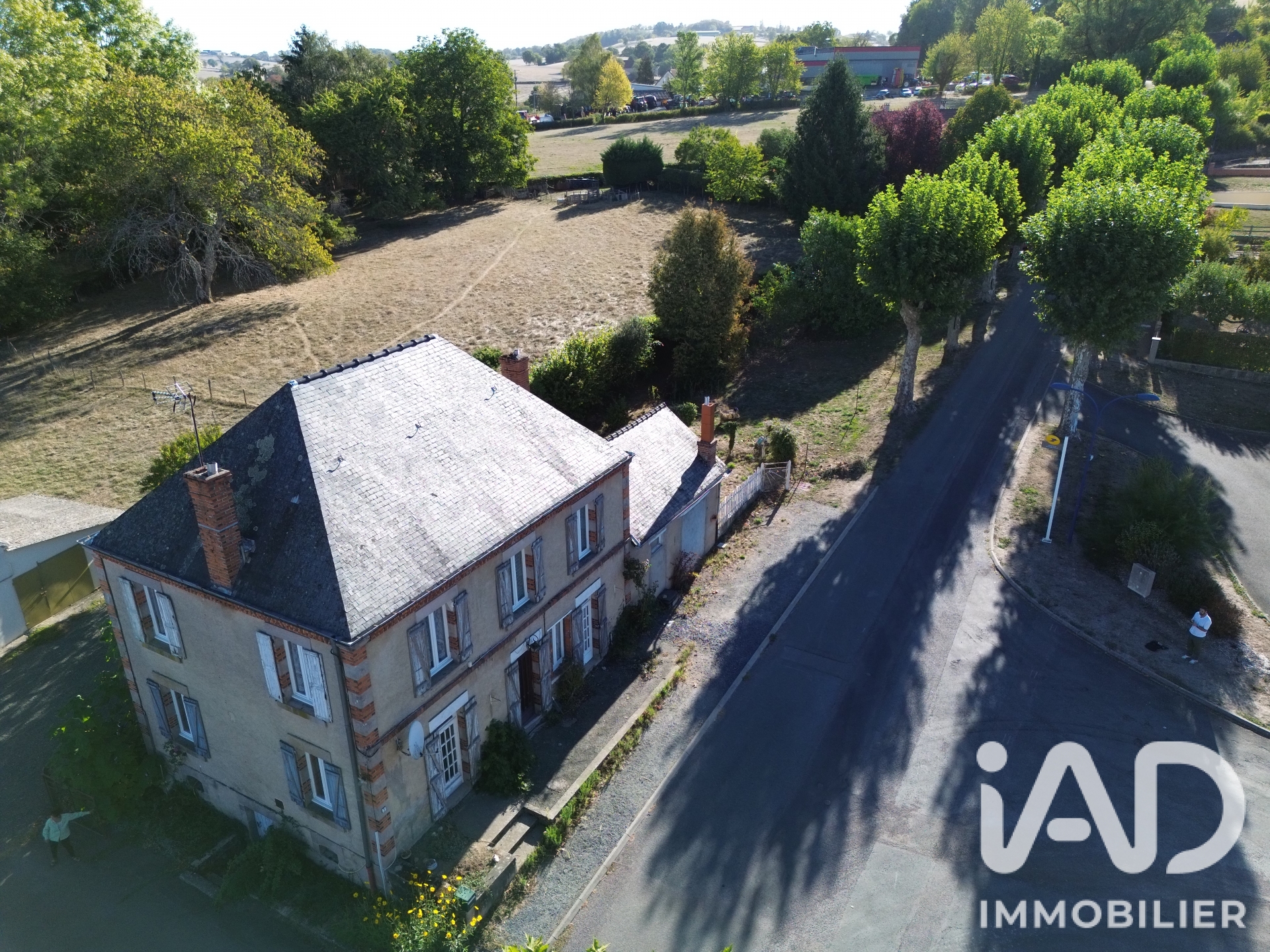 Maison à vendre à CRESSY-SUR-SOMME — 123 000 € — IAD France