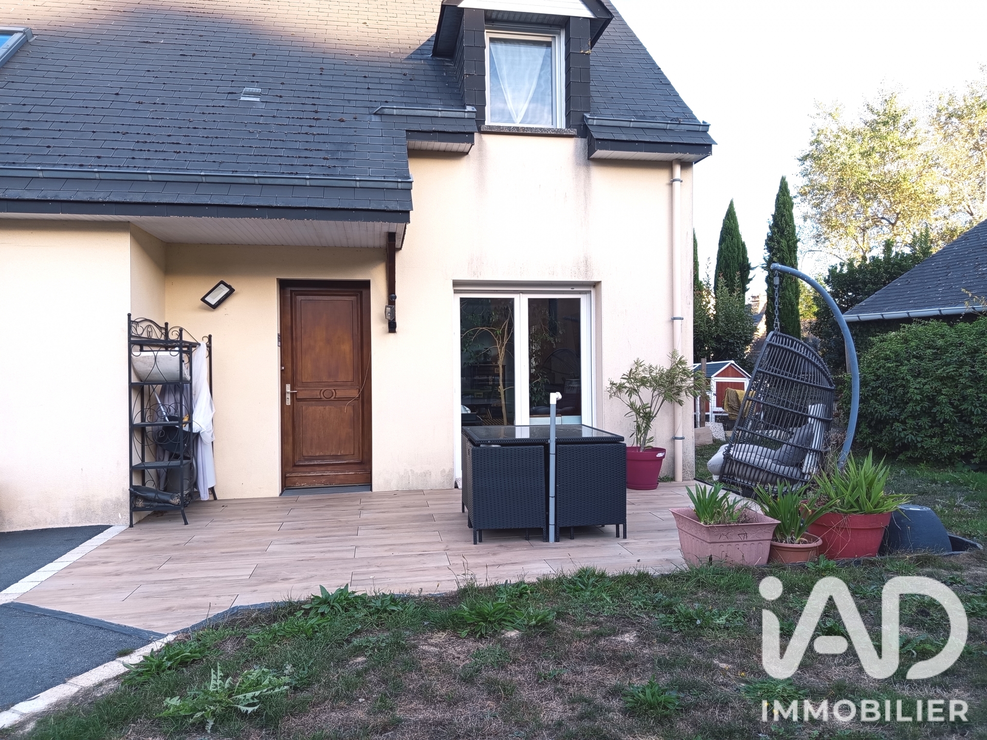 Maison à vendre à La Chapelle-Chaussée — 315 000 € — IAD France