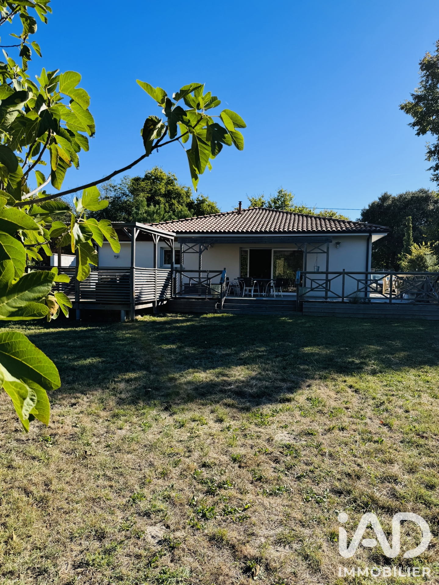 Maison à vendre à Grayan-et-l'Hôpital — 380 000 € — IAD France