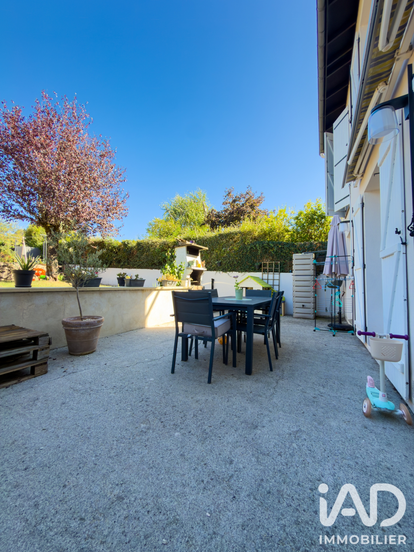 Maison à vendre à Onet-le-Château — 242 000 € — IAD France