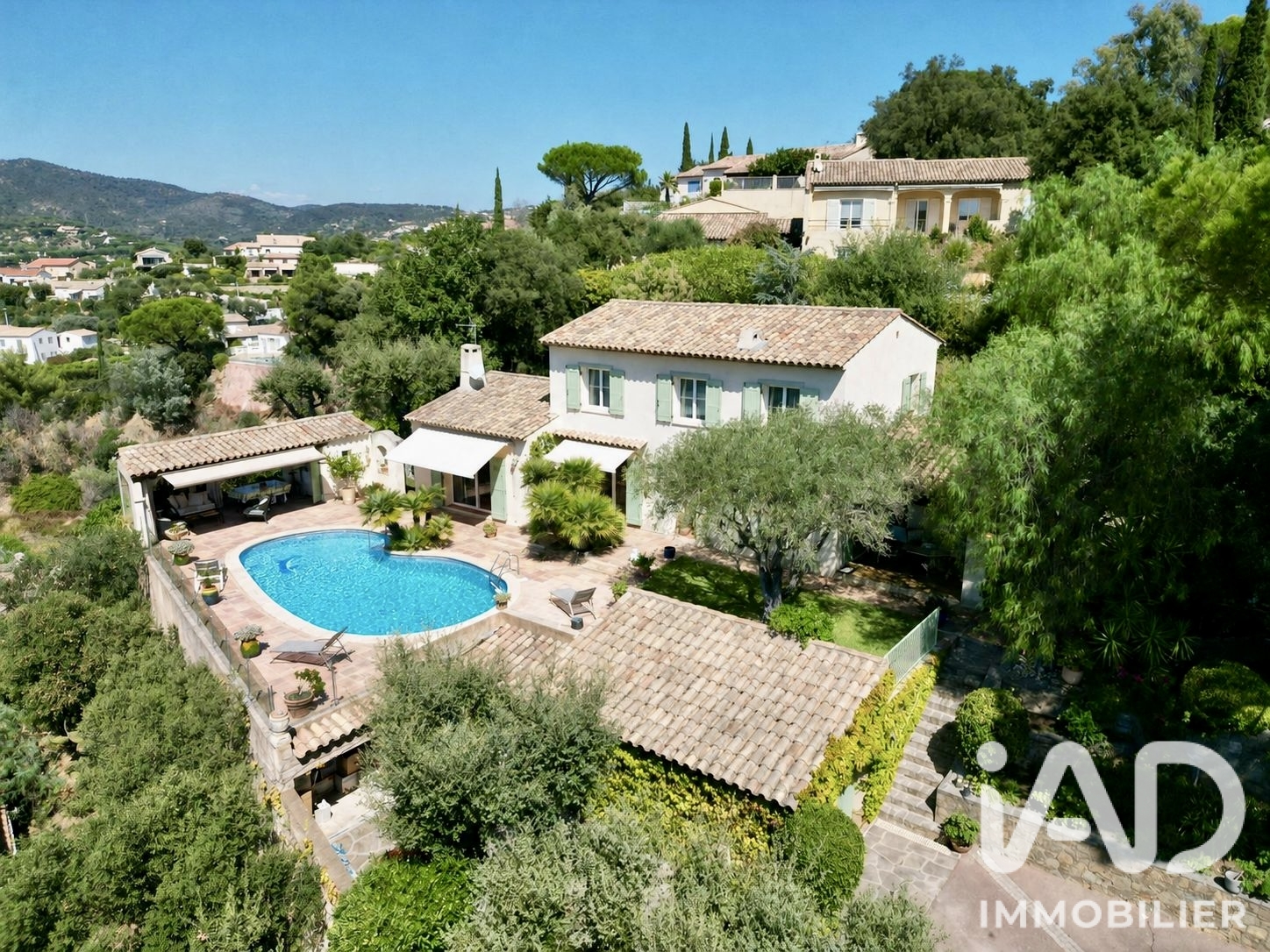 Maison à vendre à Sainte-Maxime — 1 850 000 € — IAD France