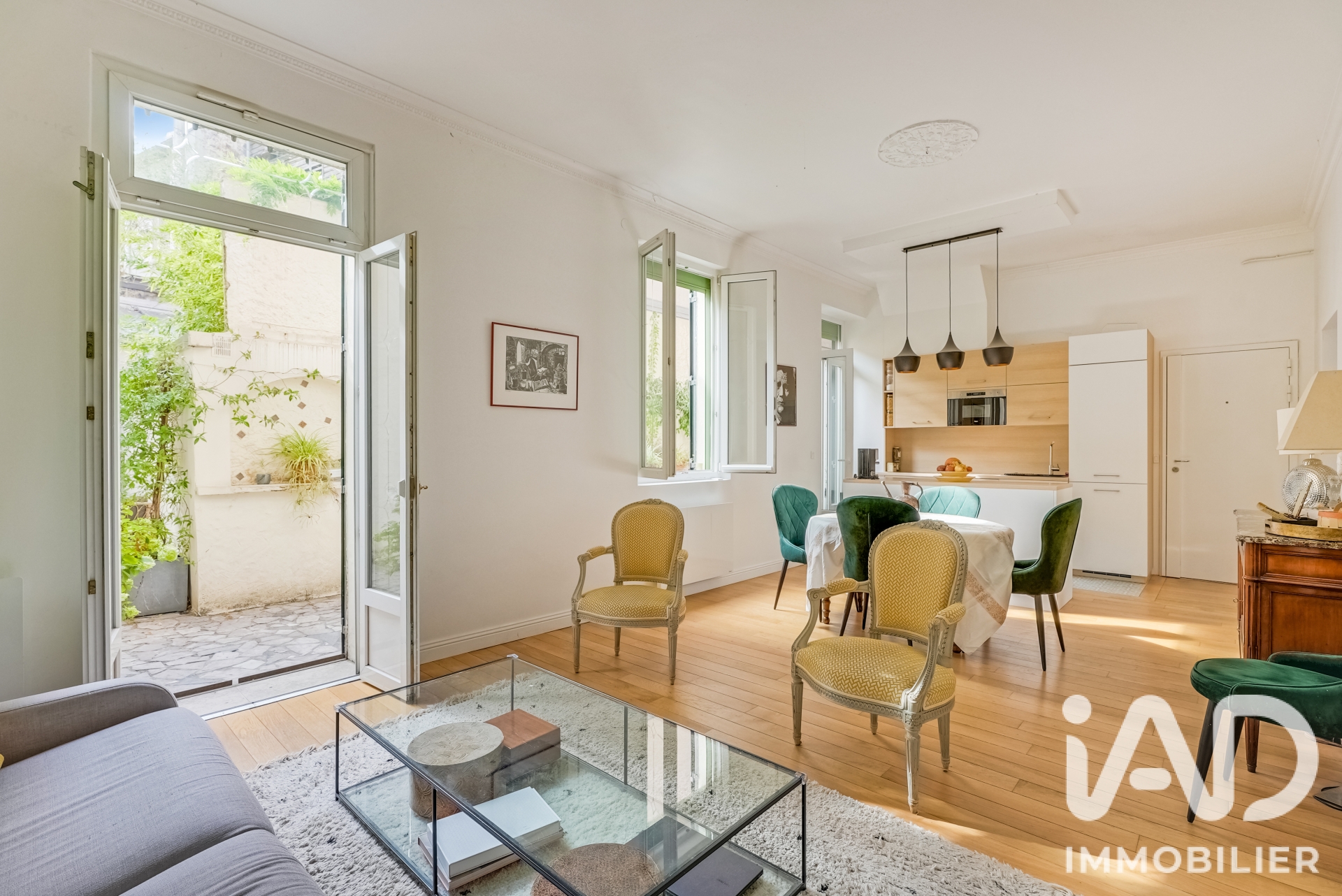 Appartement à vendre à Boulogne-Billancourt — 590 000 € — IAD France