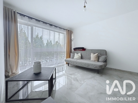 Appartement à vendre à Épinay-sous-Sénart — 119 900 € — IAD France