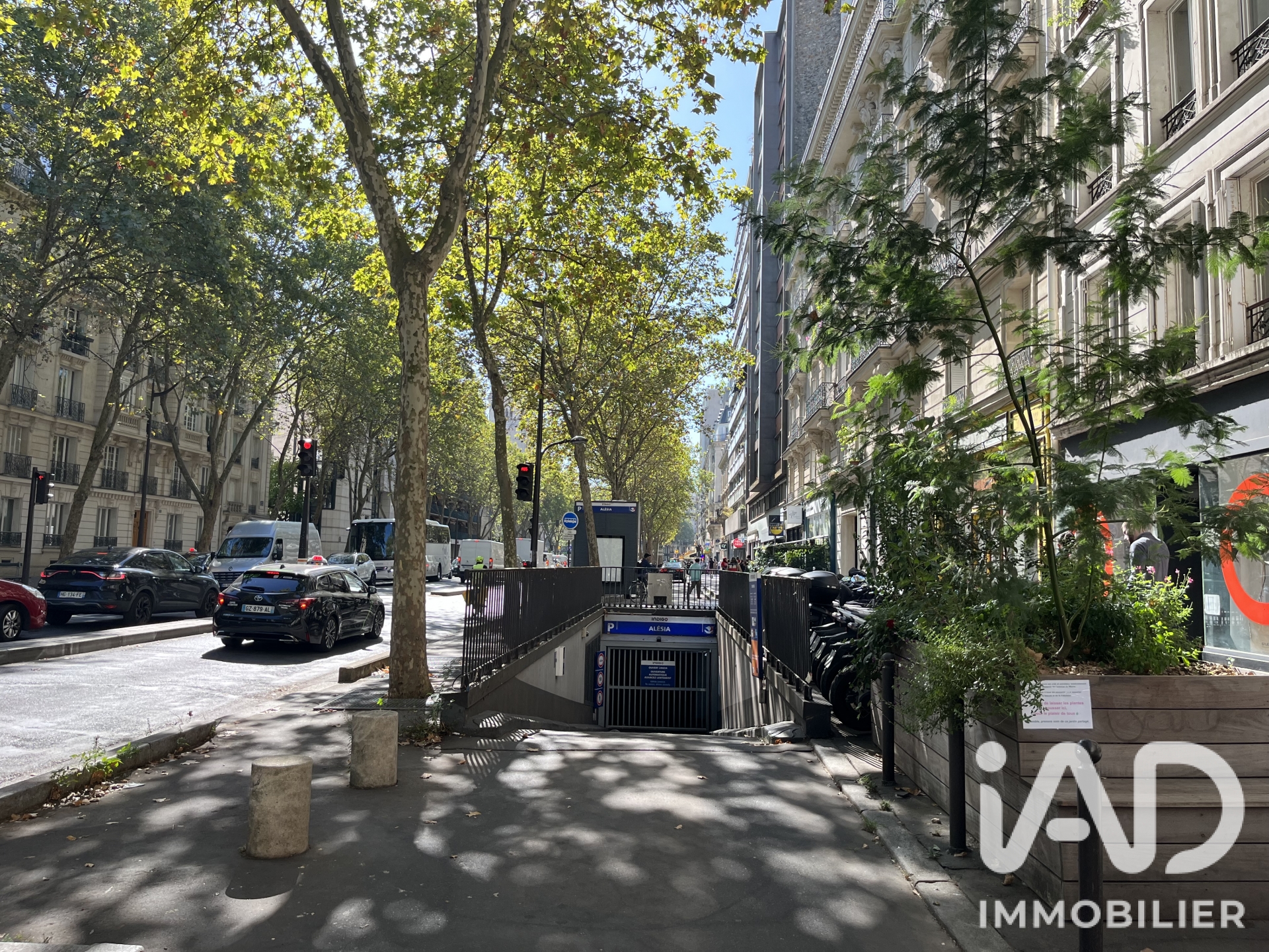 Parking à vendre à Paris — 84 000 € — IAD France