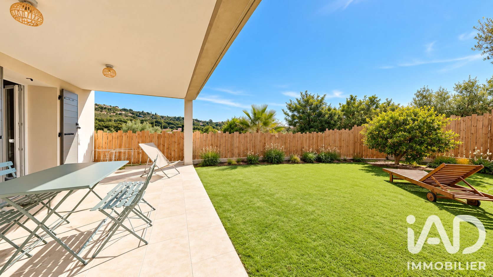 Appartement à vendre à Les Issambres — 335 000 € — IAD France