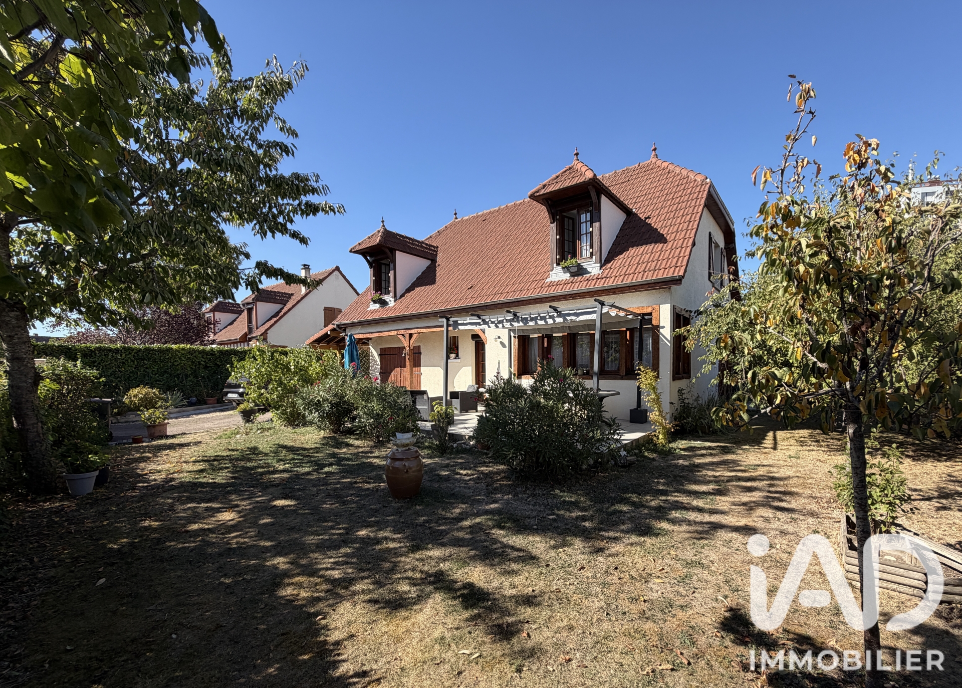 Maison à vendre à Troyes — 229 000 € — IAD France