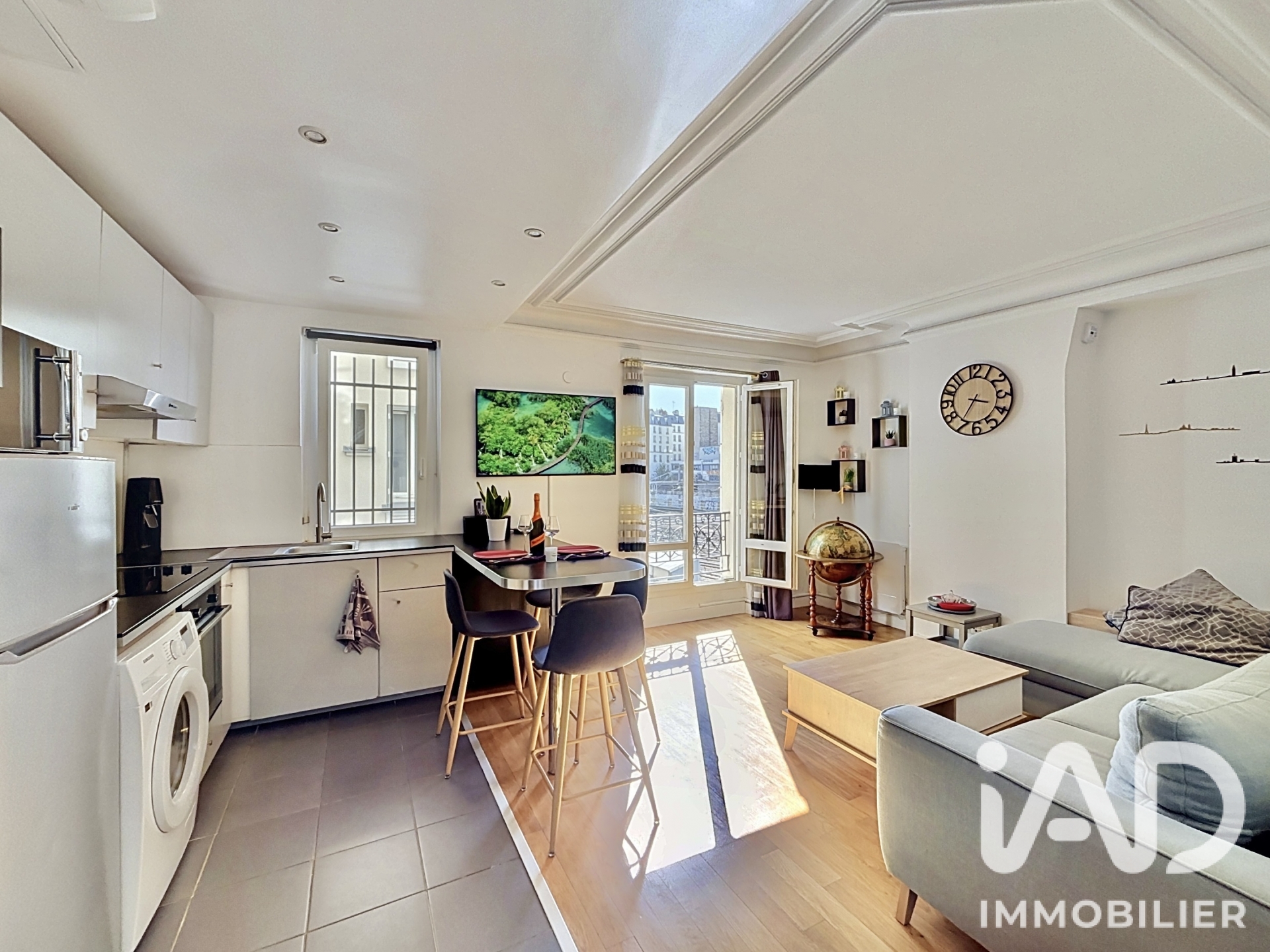 Appartement à vendre à Paris — 315 000 € — IAD France