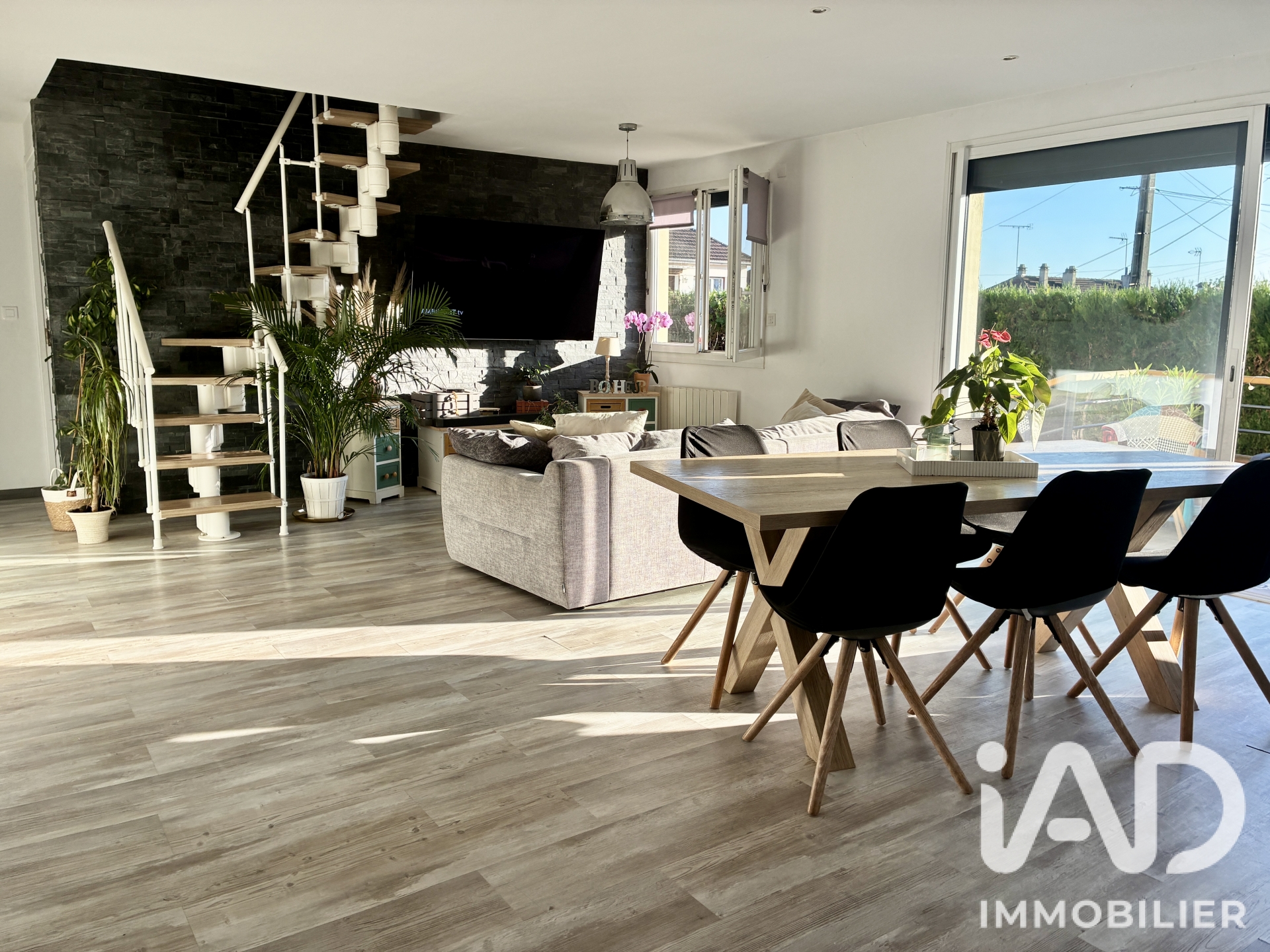 Maison à vendre à Beauvais — 335 000 € — IAD France
