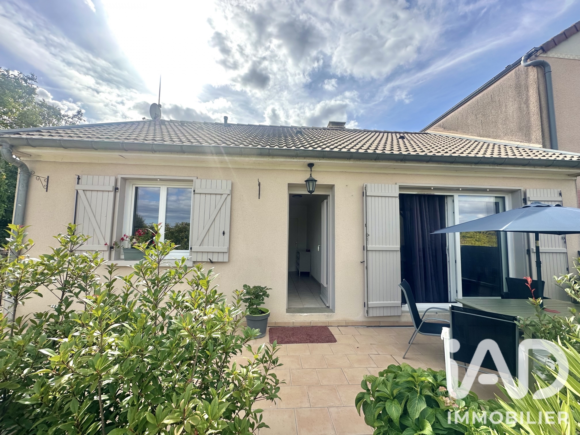 Maison à vendre à Songy — 130 000 € — IAD France