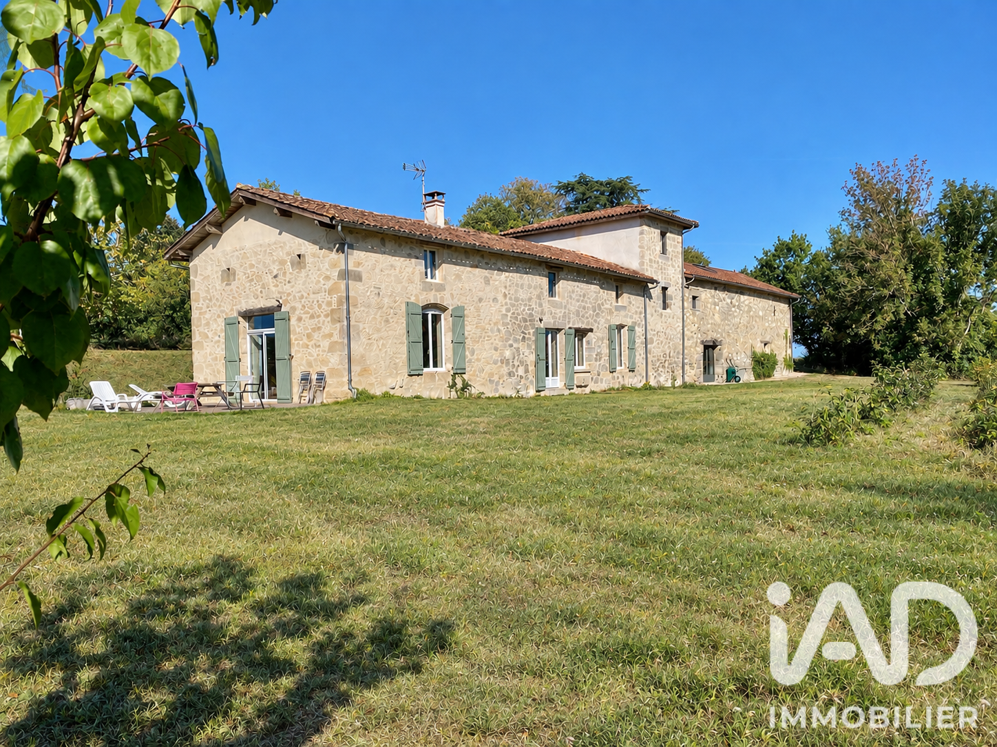 Maison à vendre à Nérac — 459 000 € — IAD France