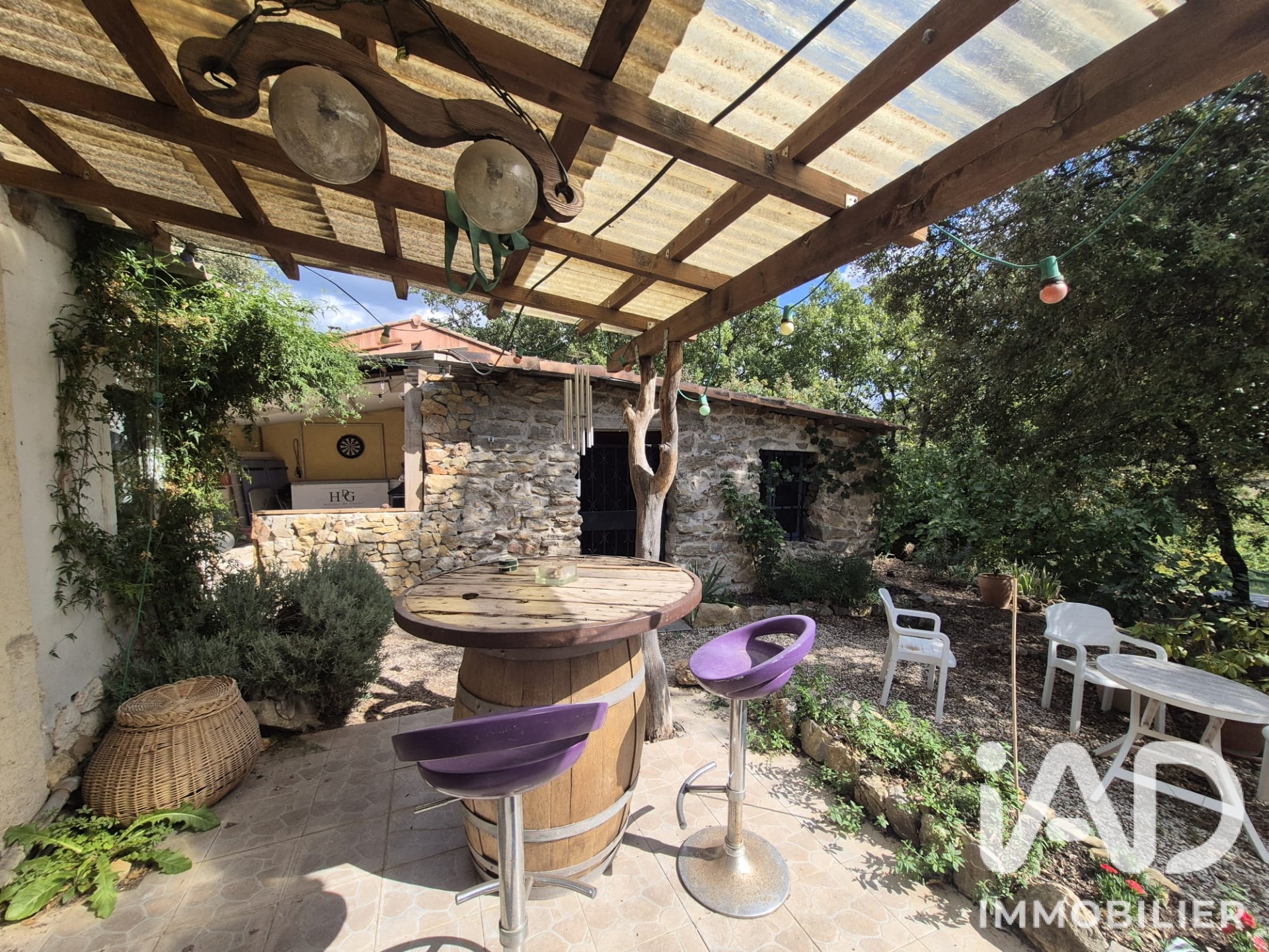 Maison à vendre à Flassans-sur-Issole — 325 000 € — IAD France