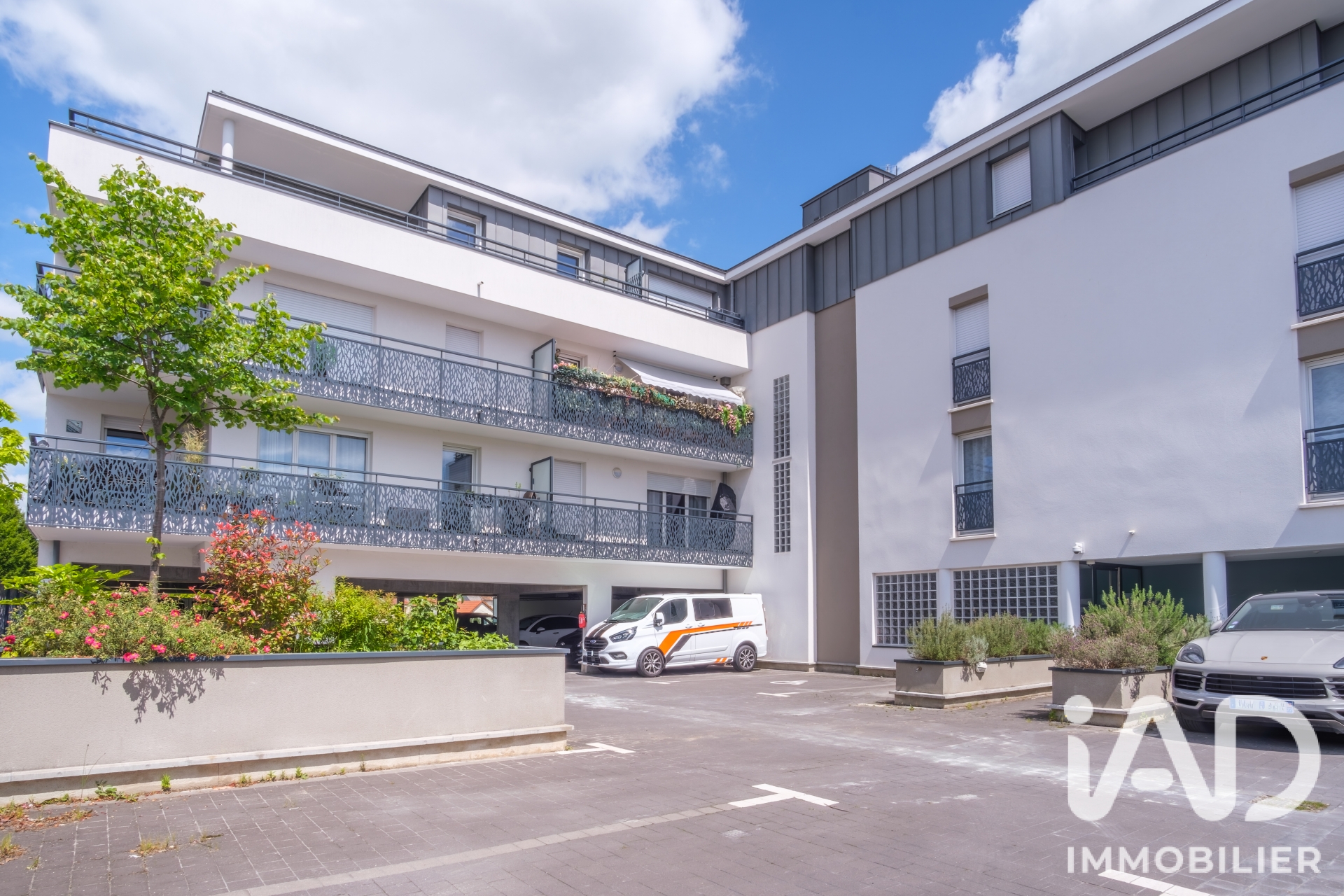 Appartement à vendre à Claye-Souilly — 307 000 € — IAD France