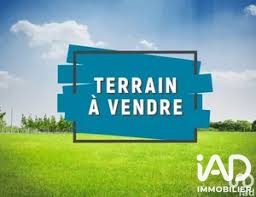 Terrain à vendre à Vigneux-sur-Seine — 20 000 € — IAD France