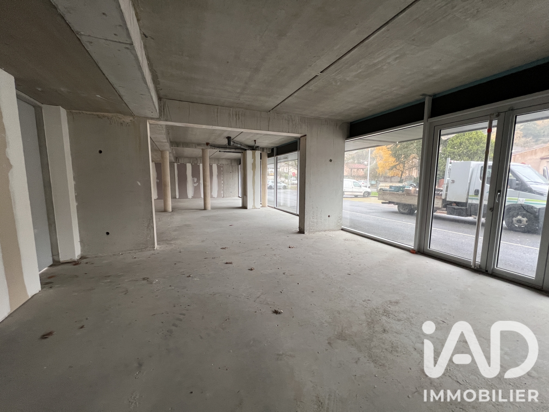 Commerce à vendre à Cahors — 250 000 € — IAD France