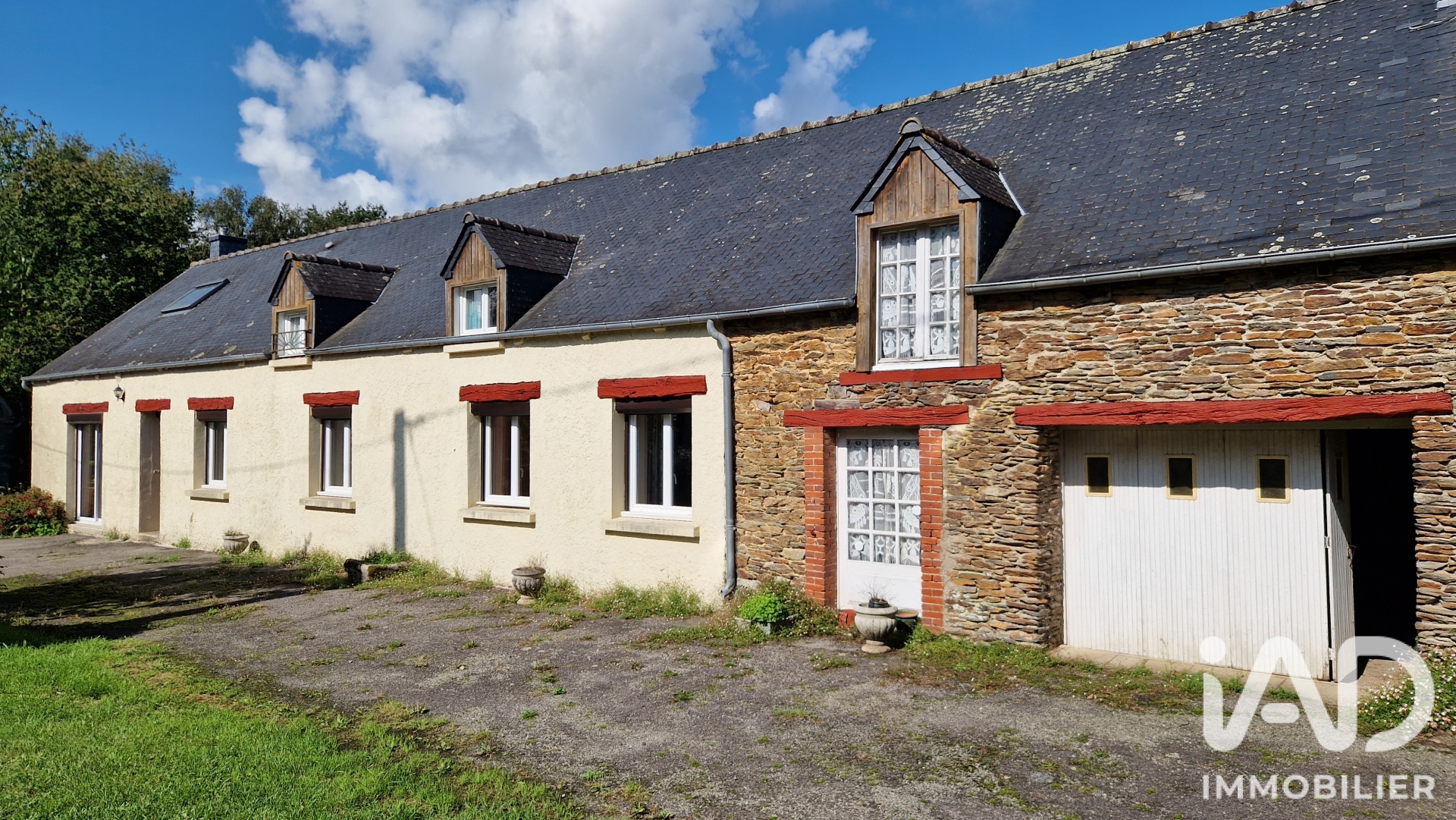 Maison à vendre à Trévé — 134 000 € — IAD France