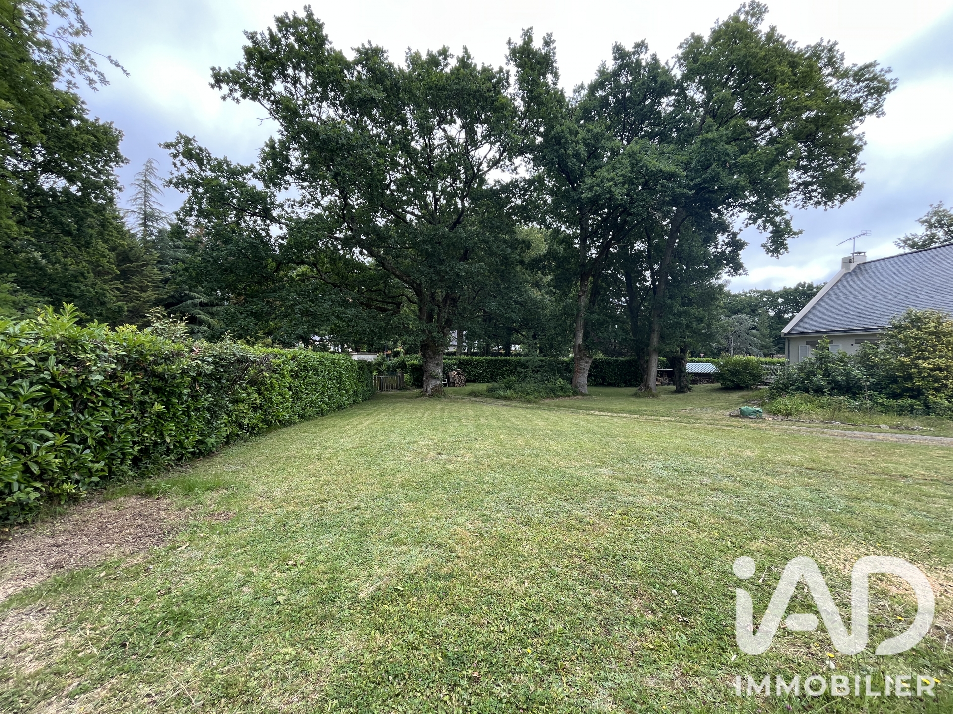 Terrain à vendre à Sautron — 174 000 € — IAD France