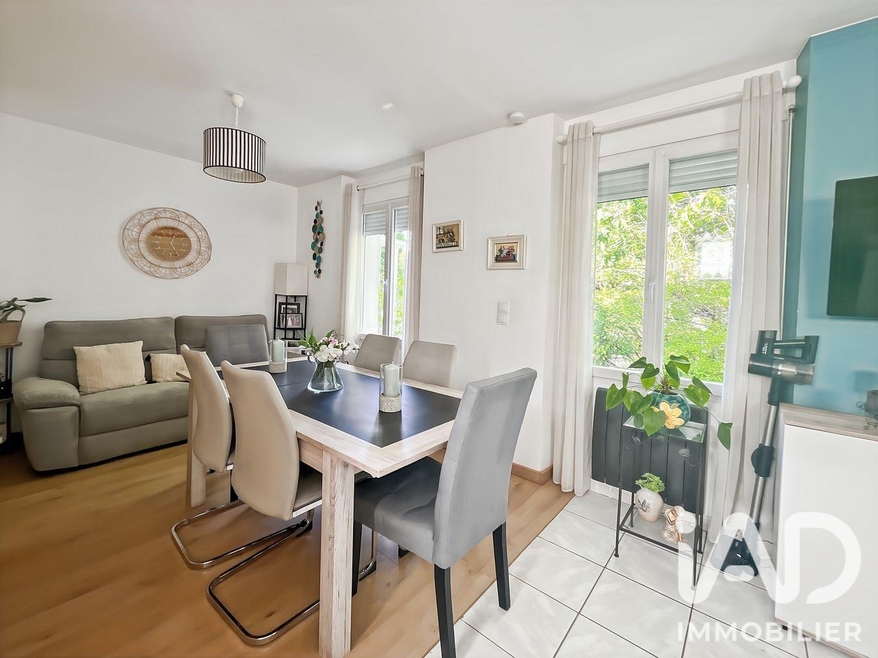 Maison à vendre à Villecresnes — 235 000 € — IAD France