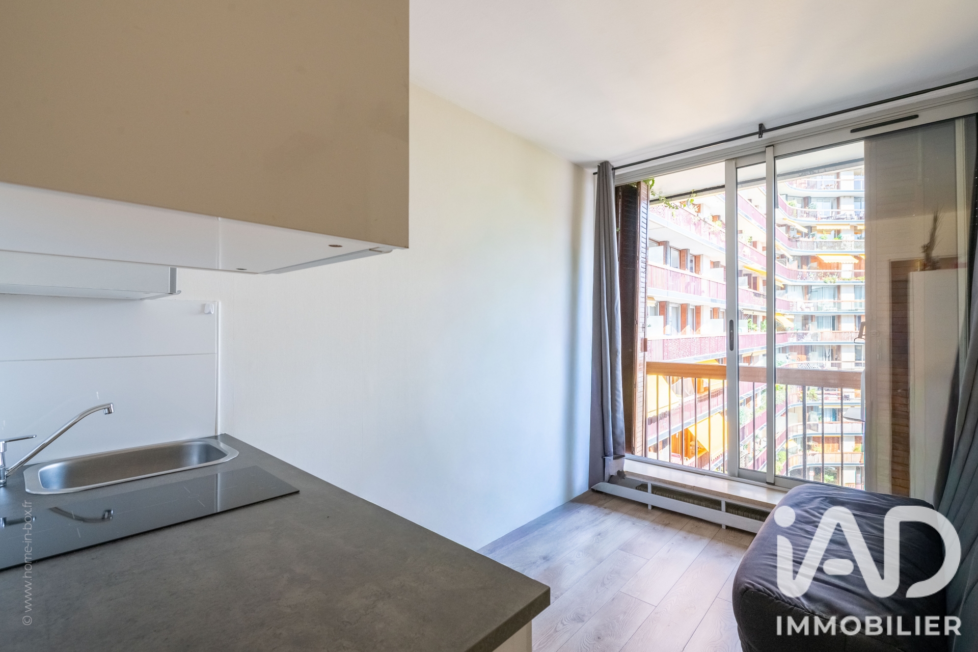 Appartement à vendre à Boulogne-Billancourt — 157 500 € — IAD France