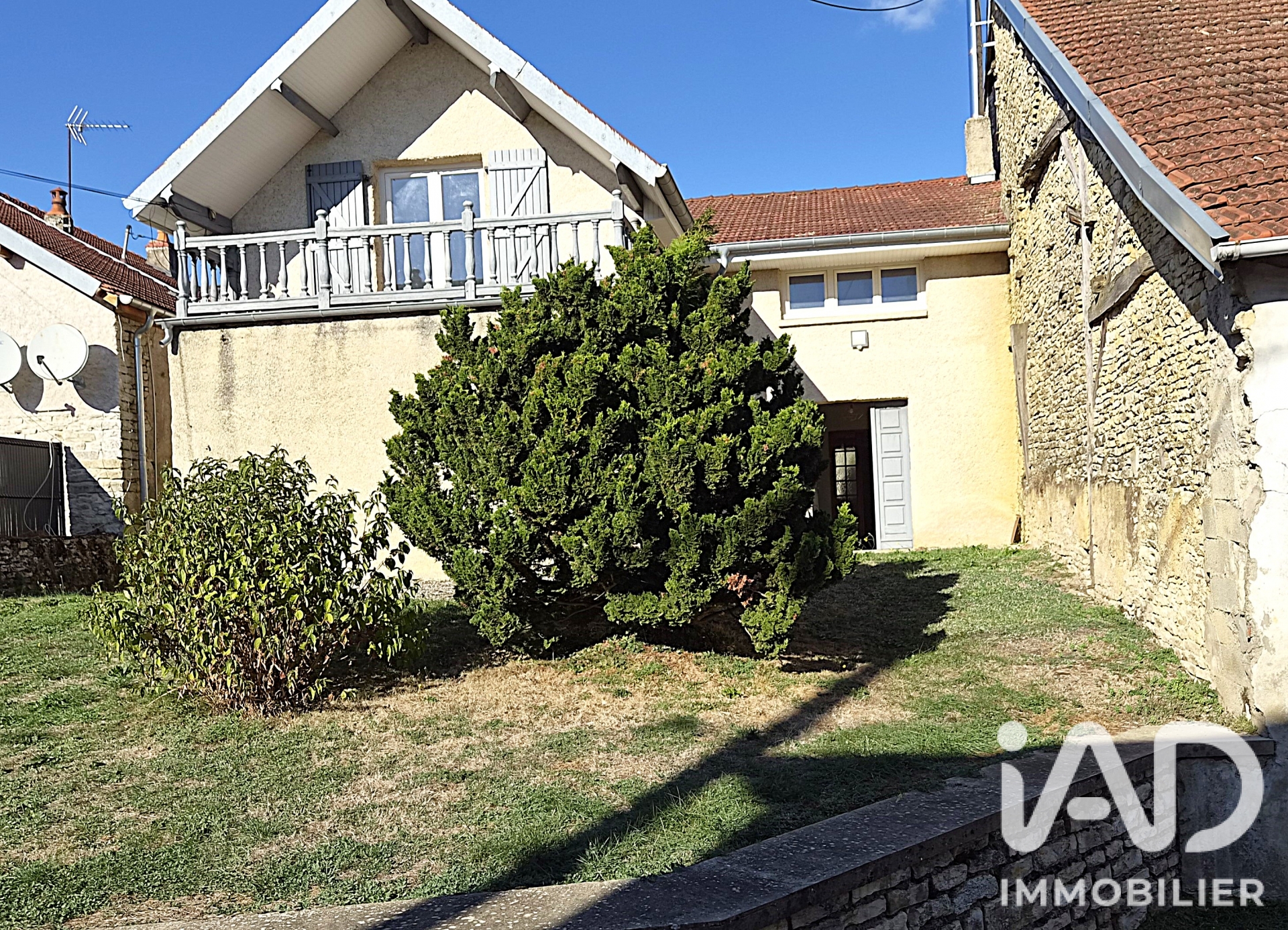 Vente Maison de village 8 pièces